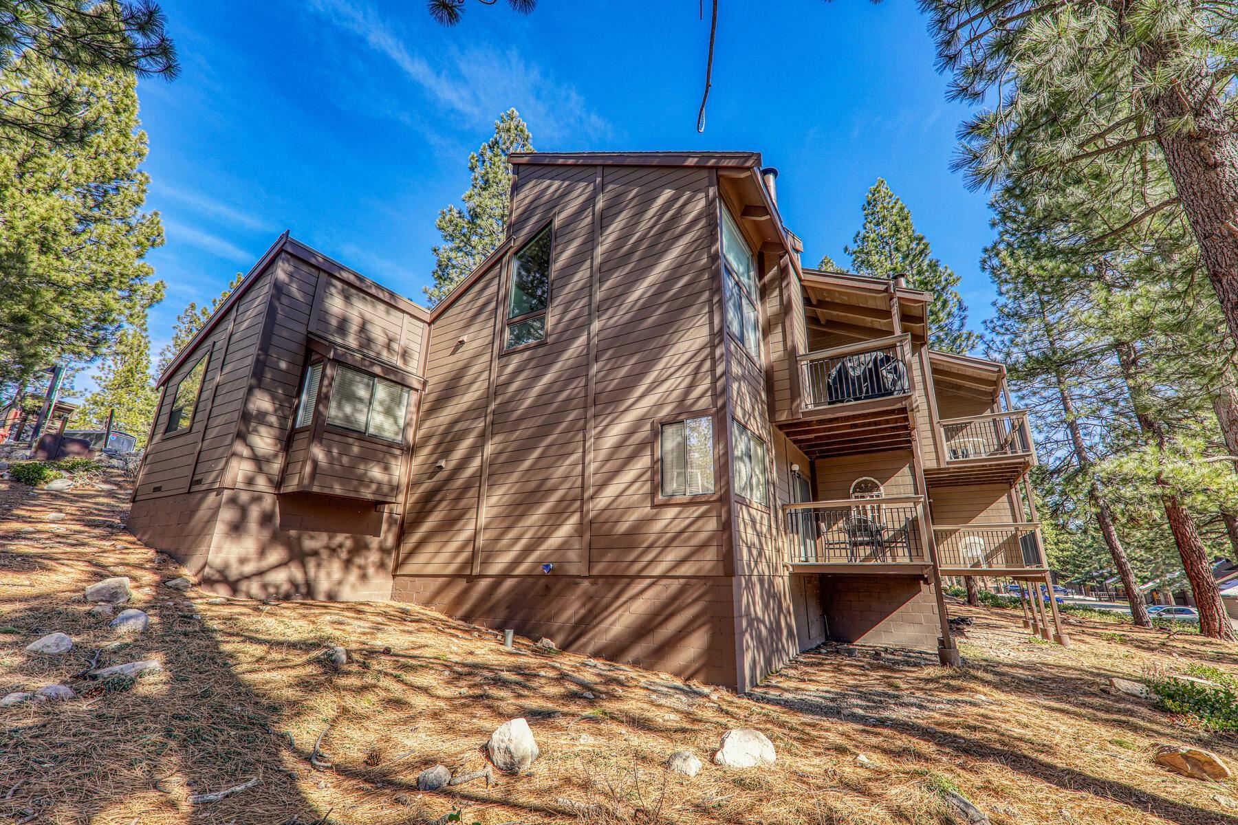 6092 Rocky Point Road