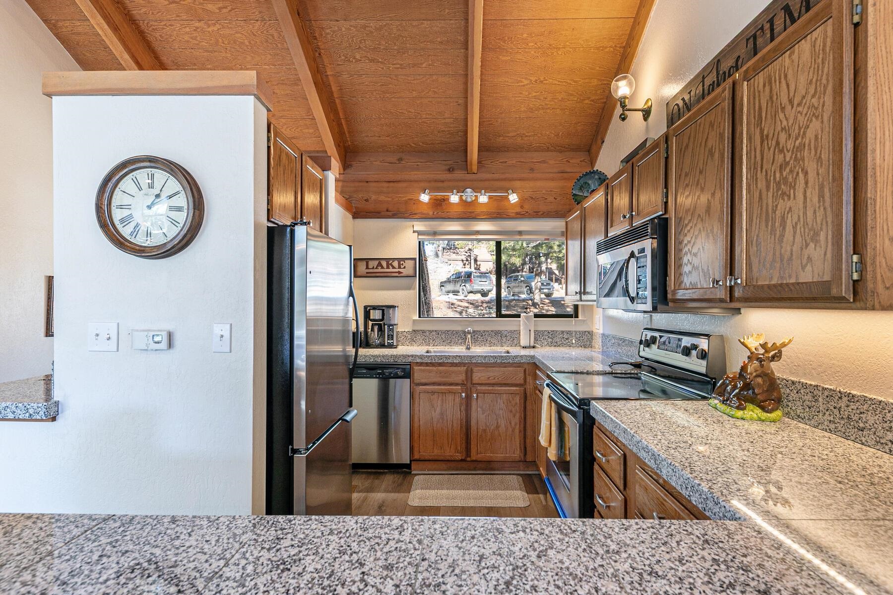 6092 Rocky Point Road