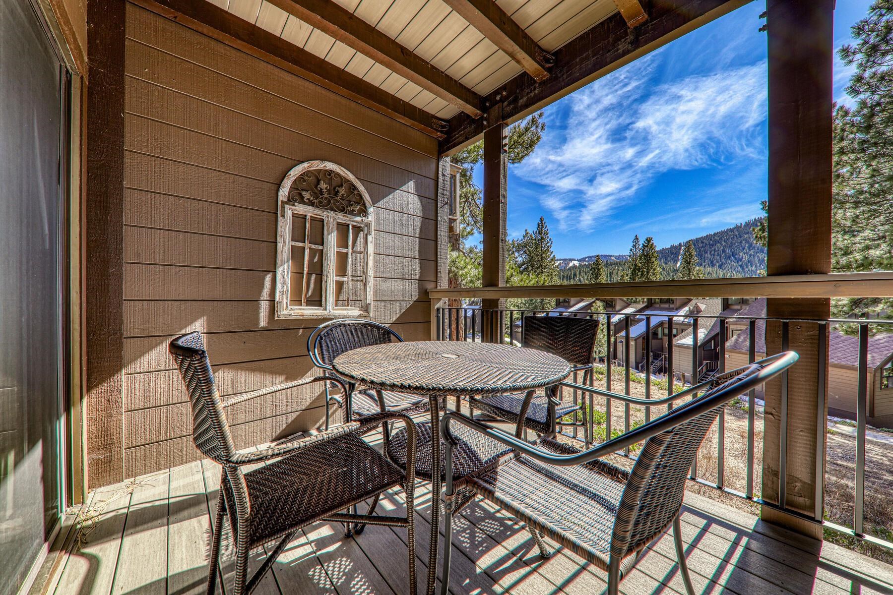 6092 Rocky Point Road