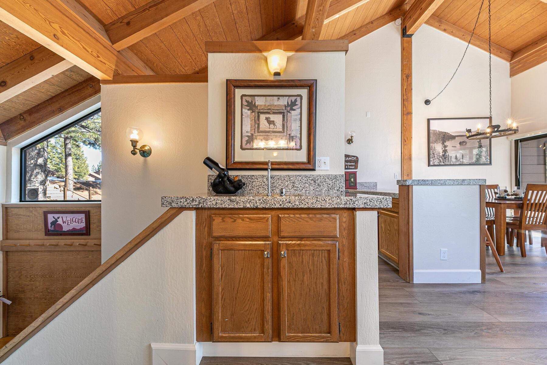 6092 Rocky Point Road