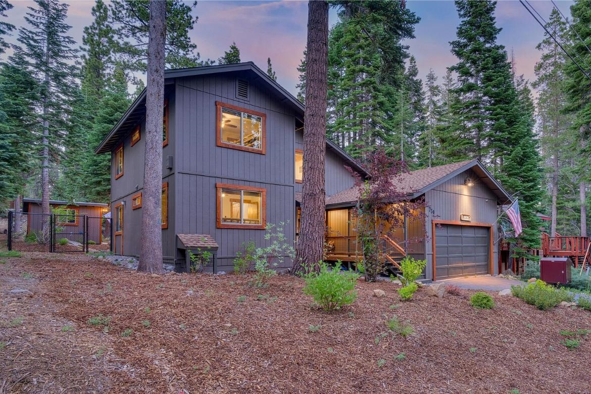 730 Cascade Circle