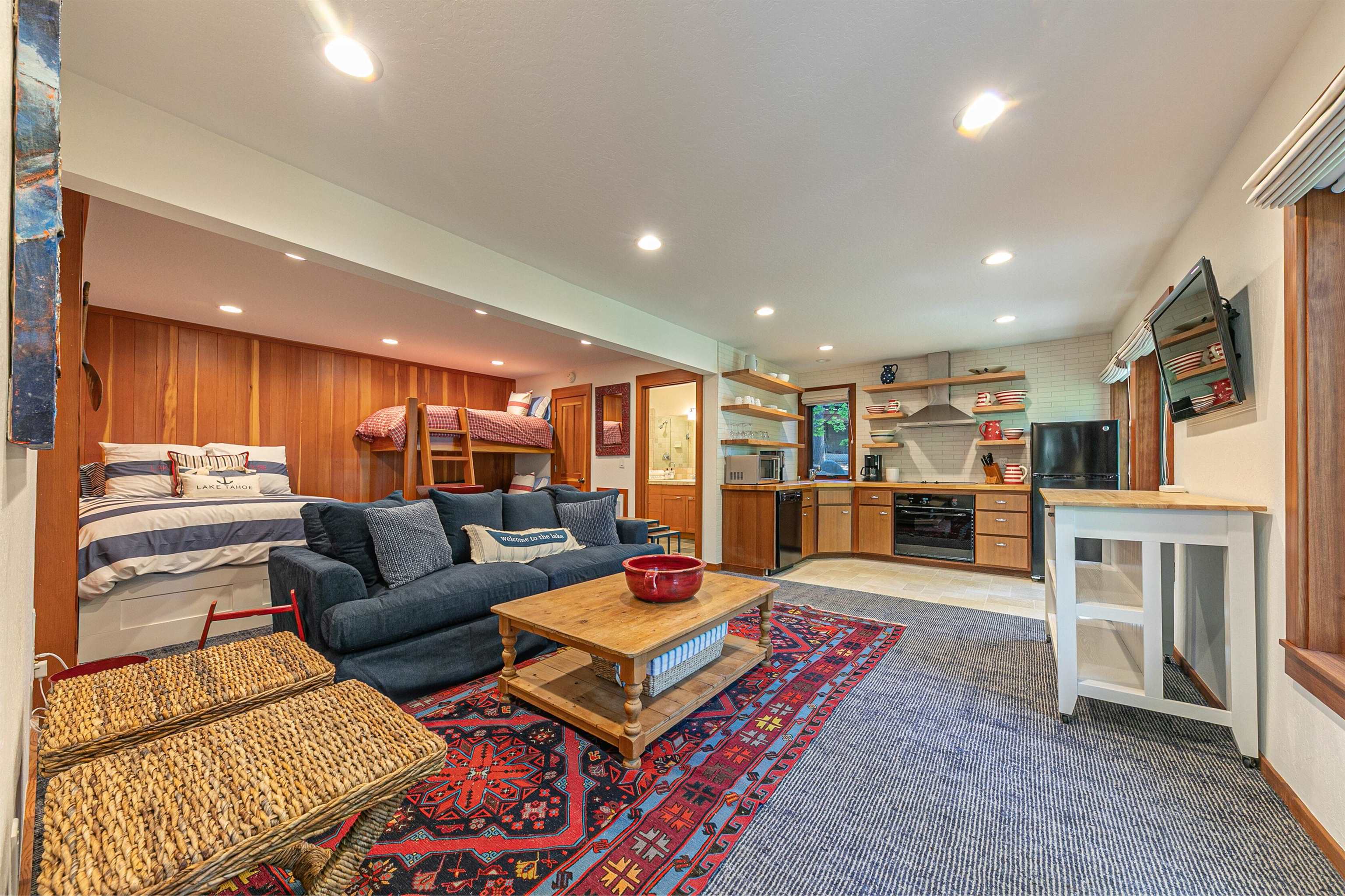 3334 Edgewater Drive