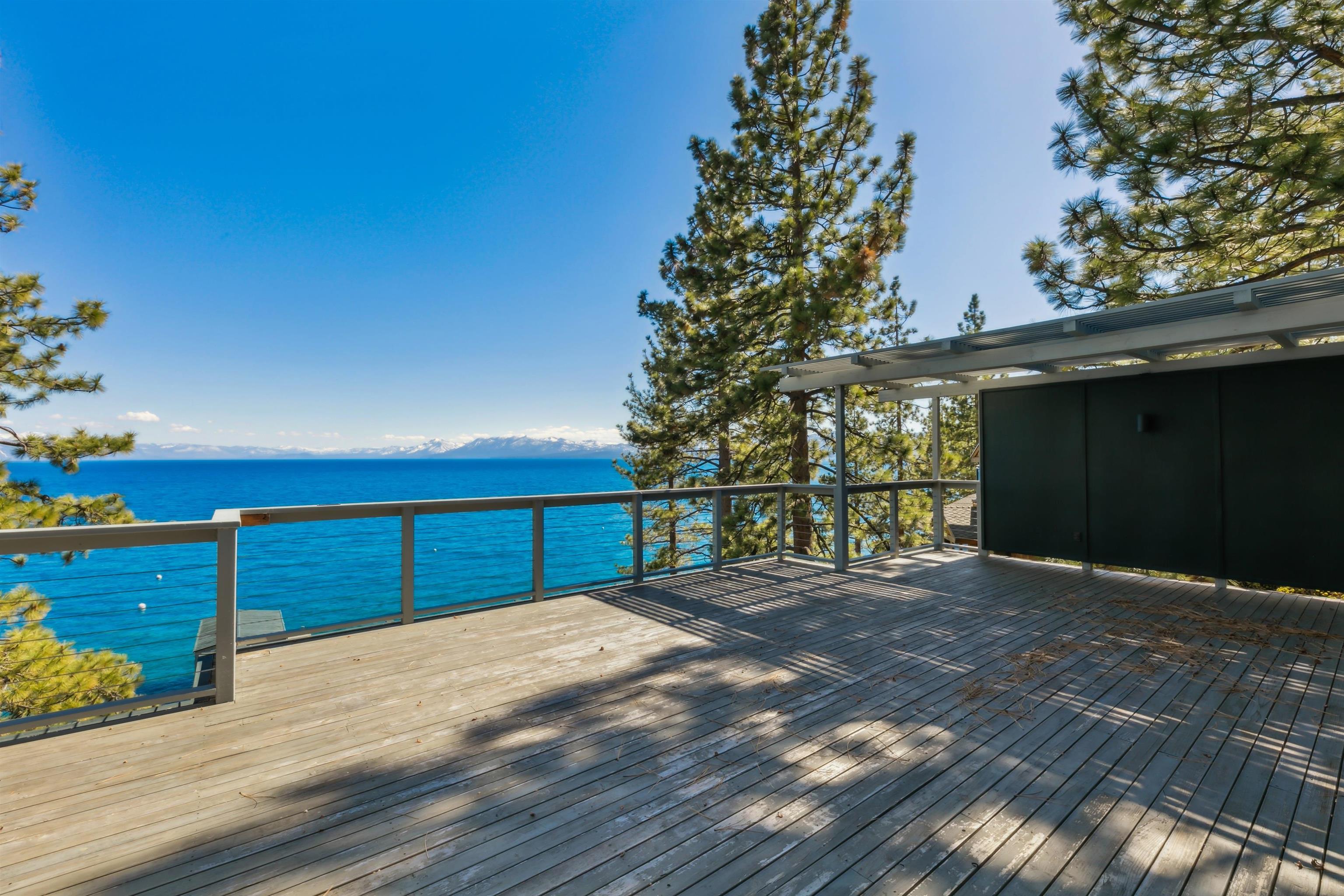 3390 Edgewater Drive