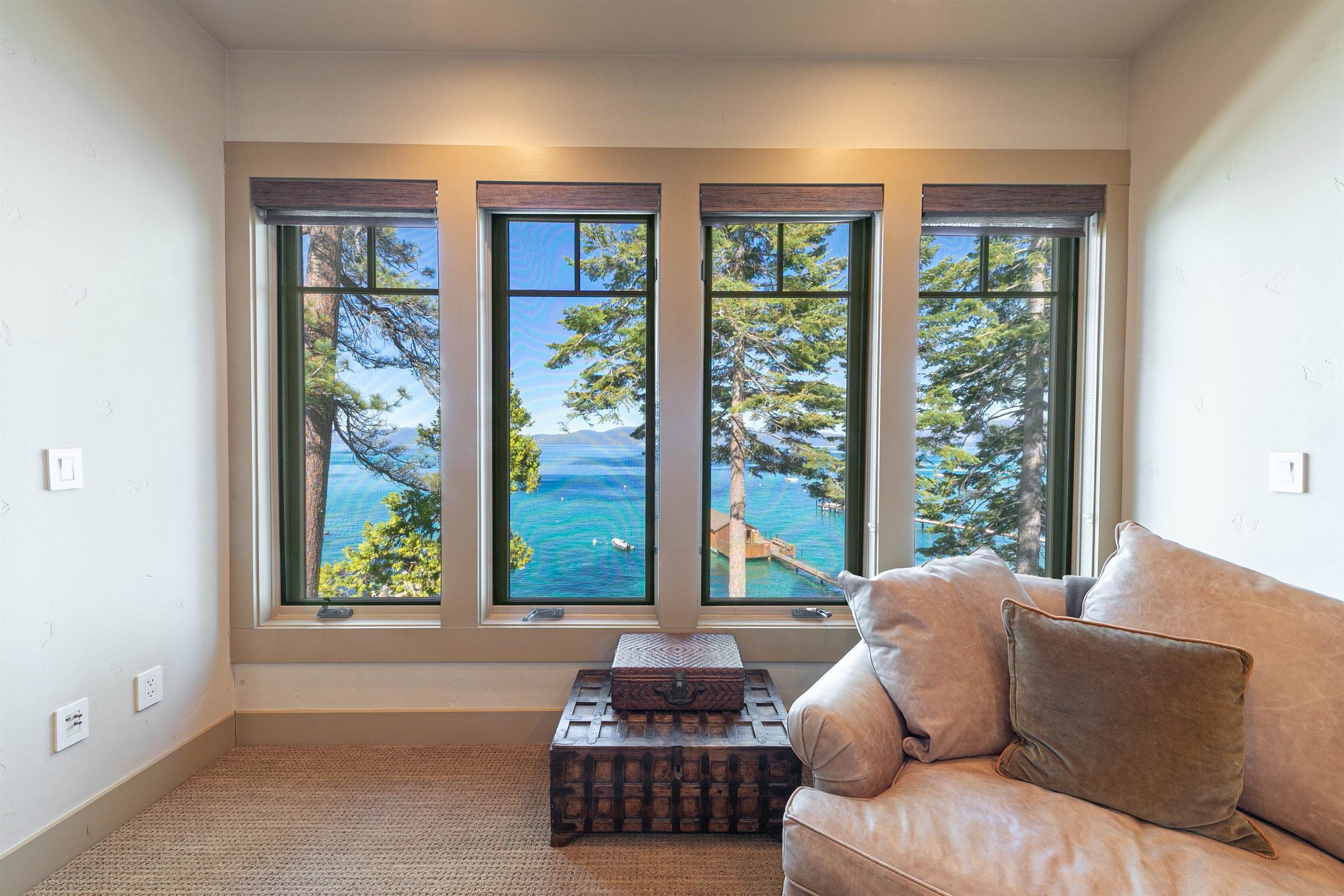 8747 Lakeside Drive