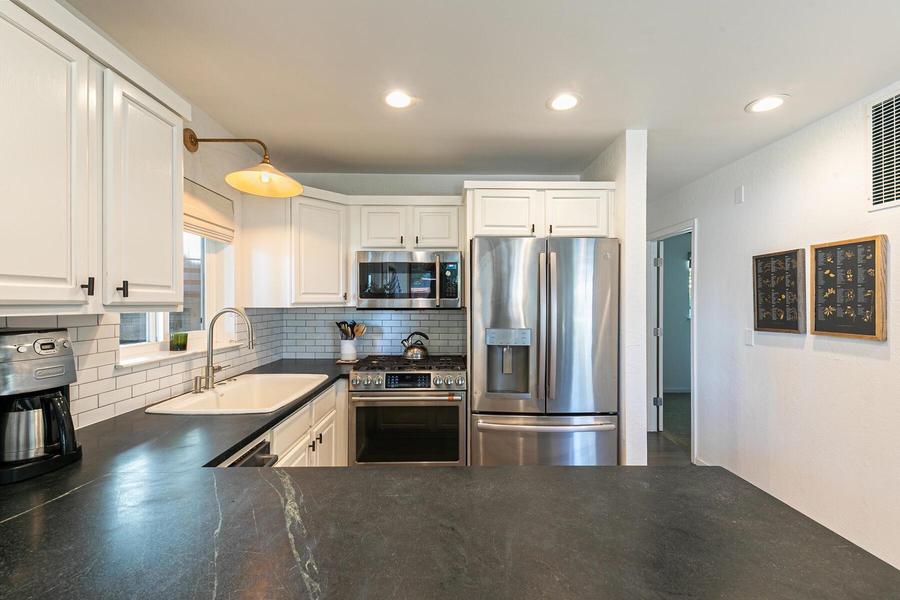 925 Carnelian Circle