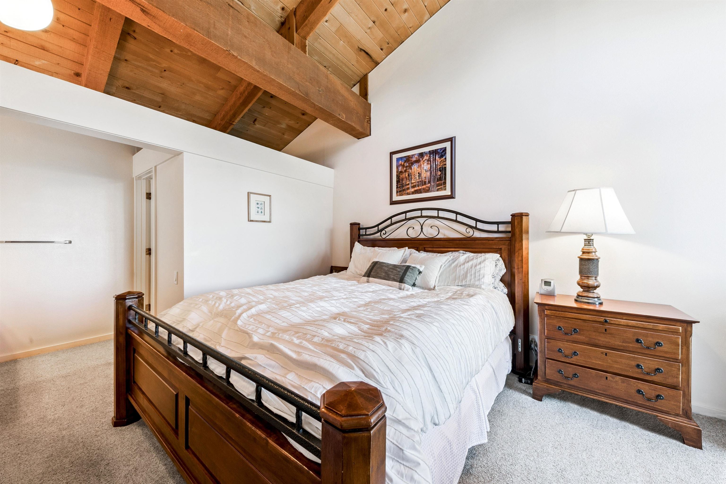 125 Lassen Drive Unit: 4