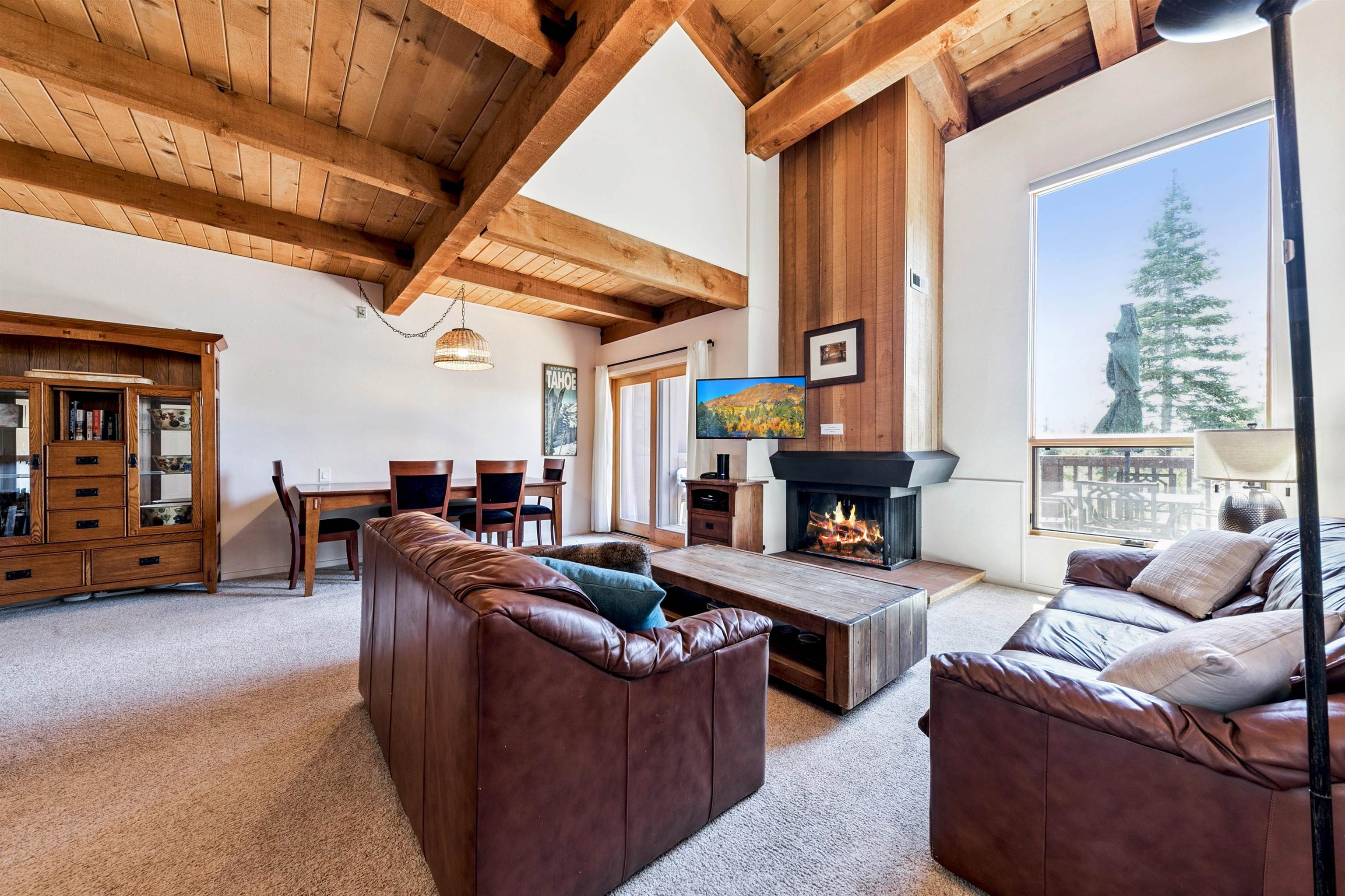 125 Lassen Drive Unit: 4