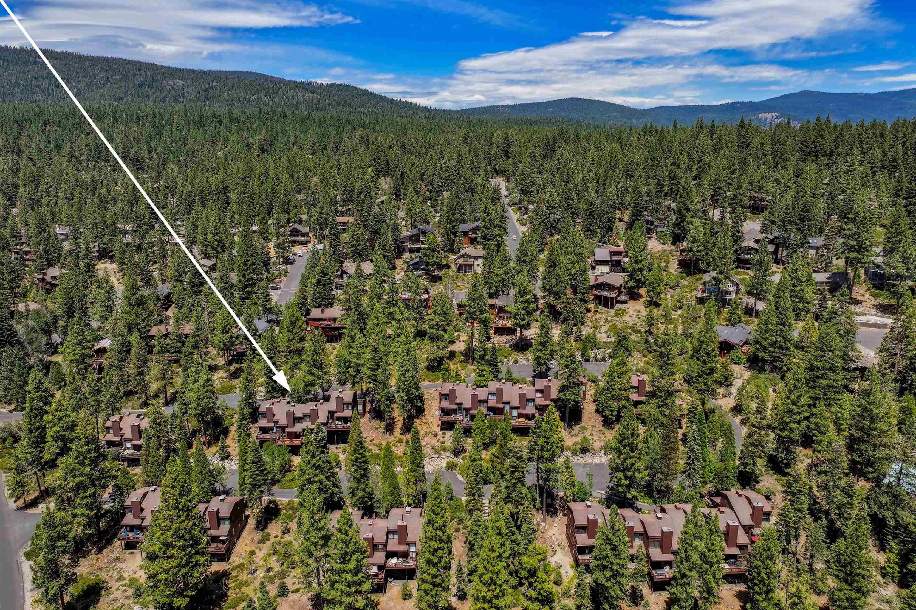 125 Lassen Drive Unit: 4