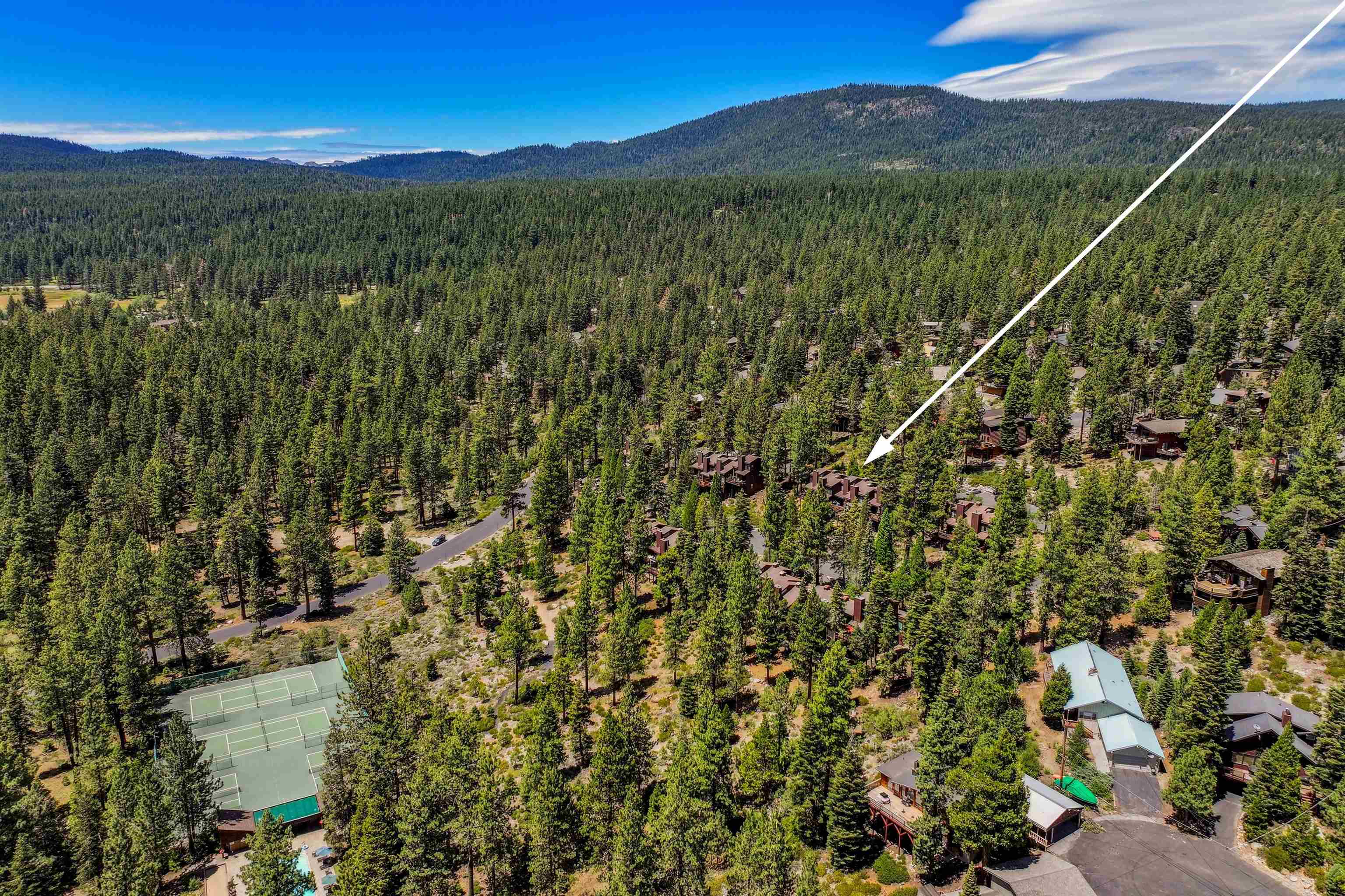 125 Lassen Drive Unit: 4