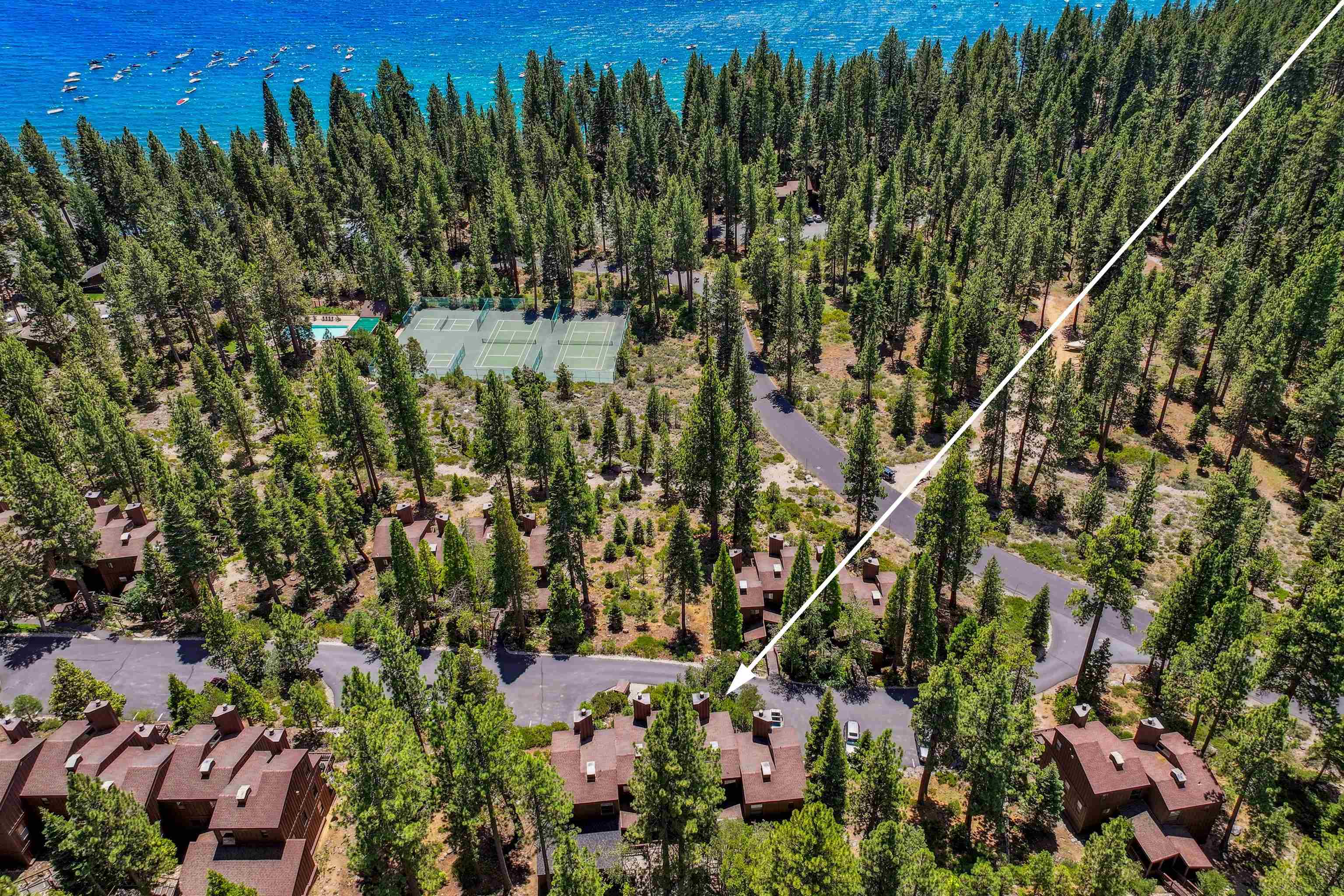 125 Lassen Drive Unit: 4