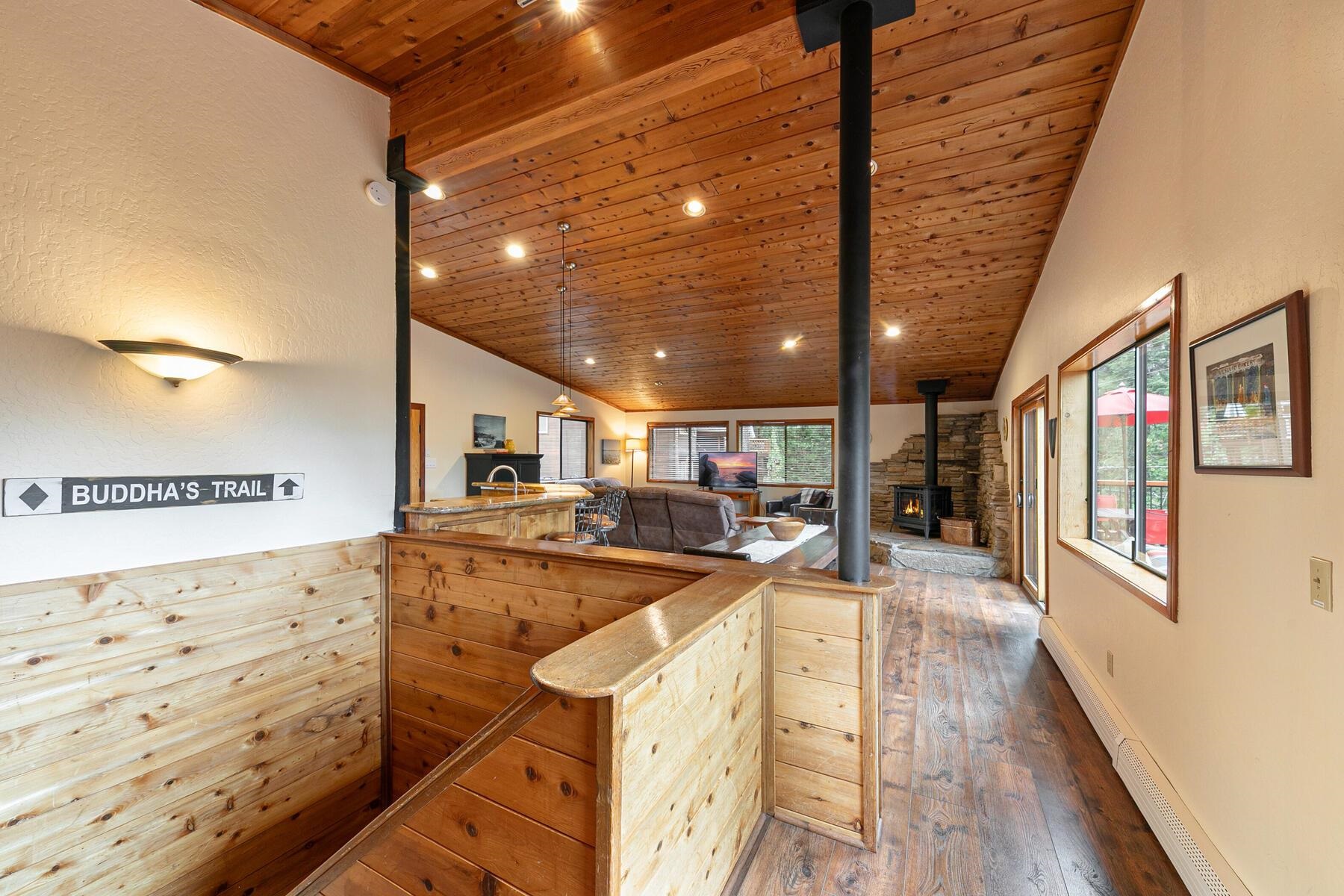 677 Mountain Circle