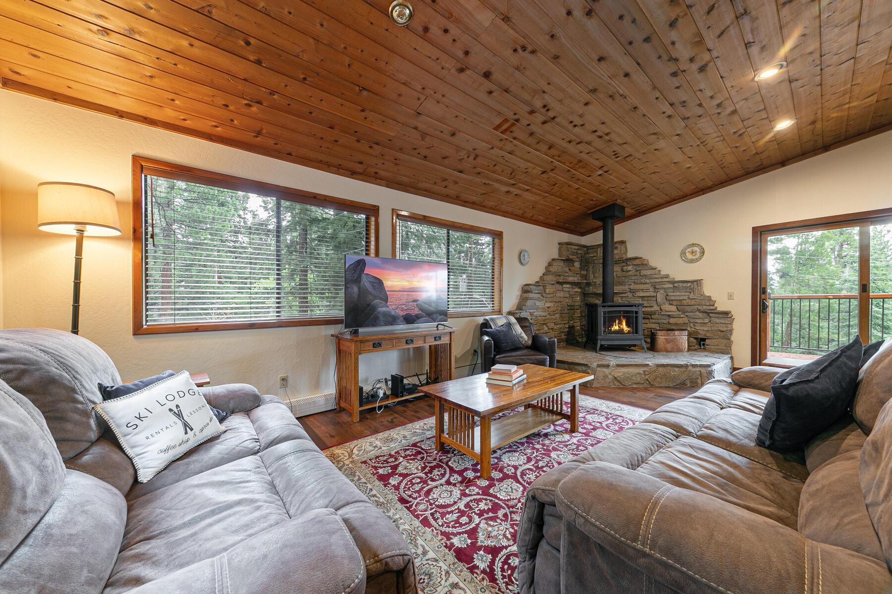 677 Mountain Circle