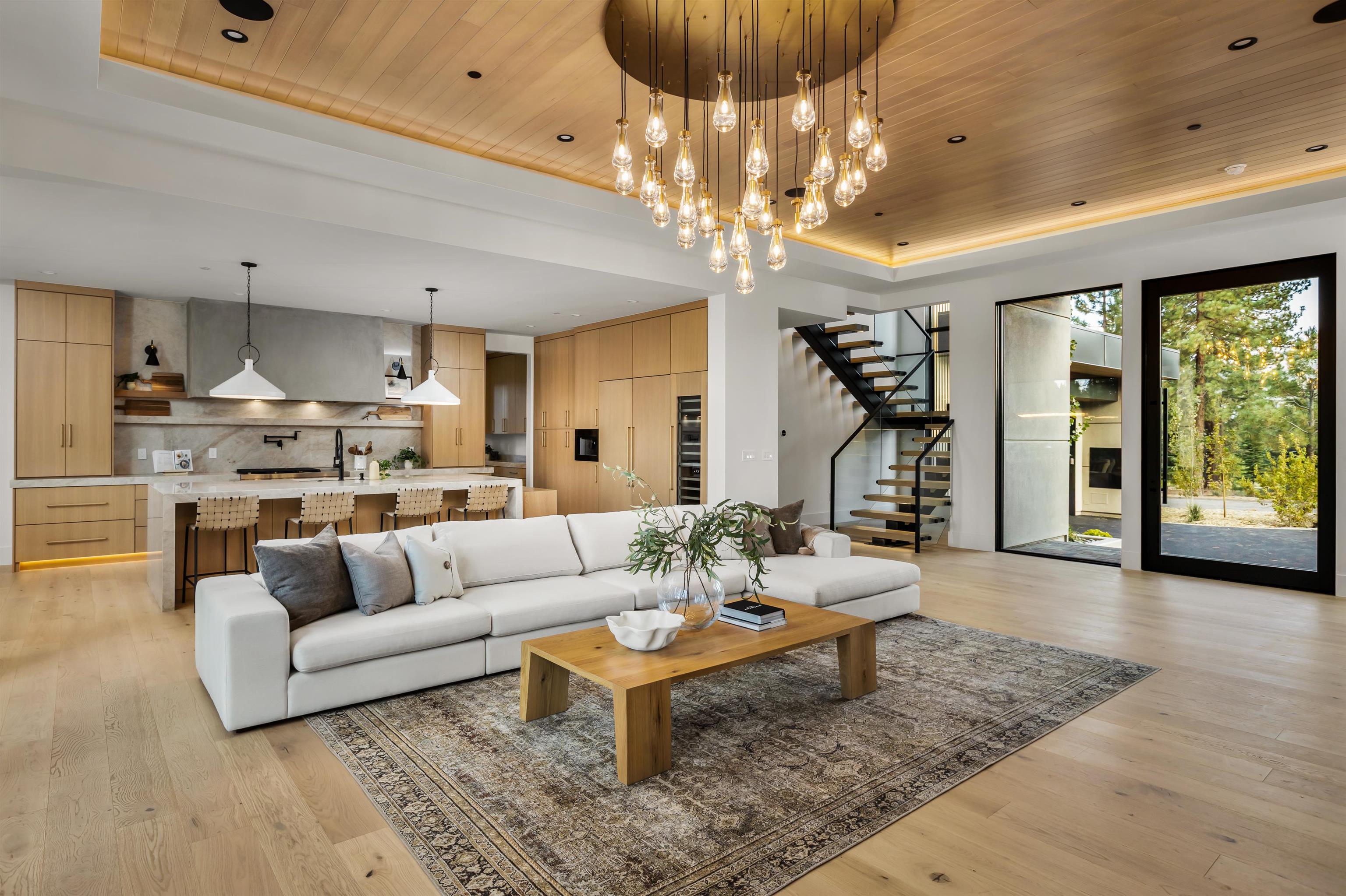 9309 Gaston Court