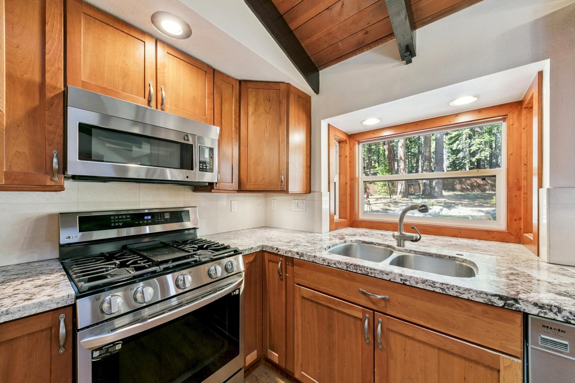 505 Fairway Drive