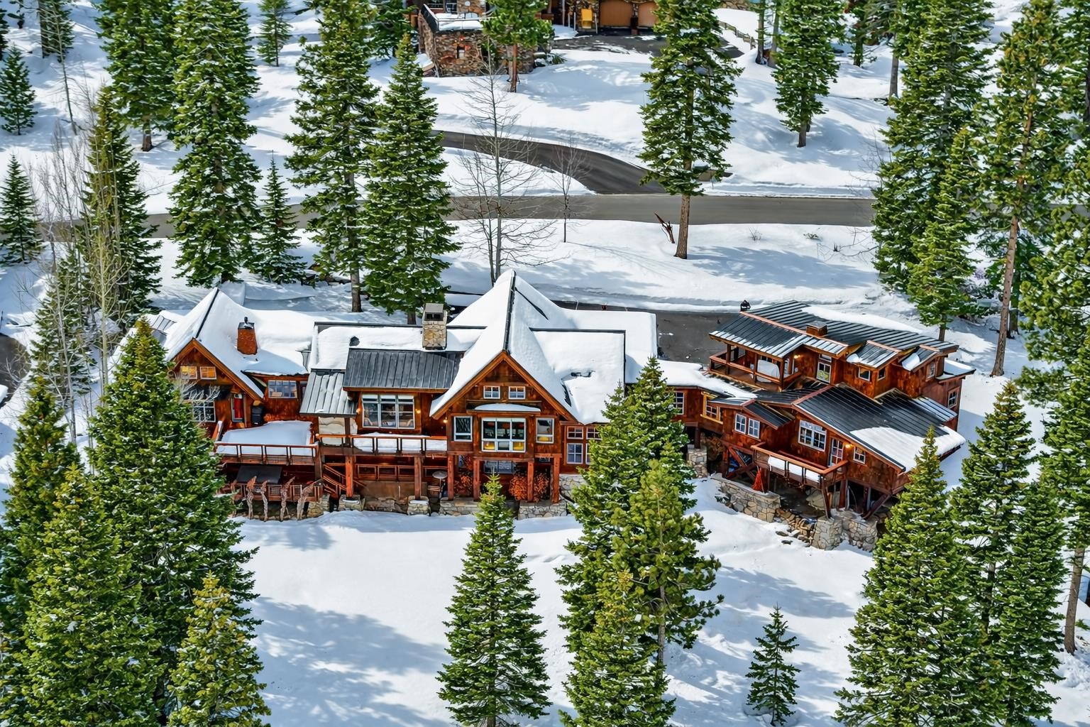 2221 Silver Fox Court