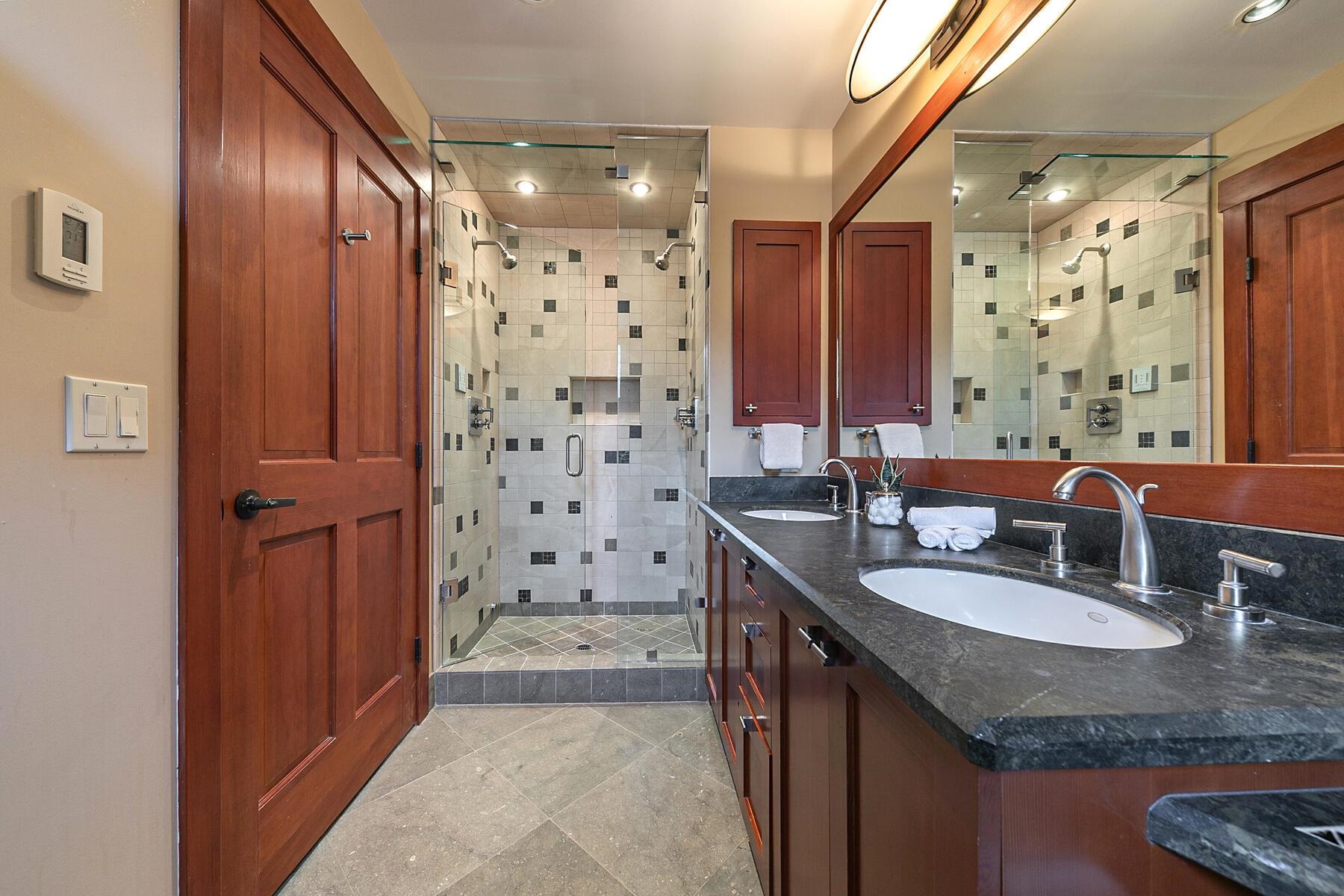 1850 Village South Road Unit: 228