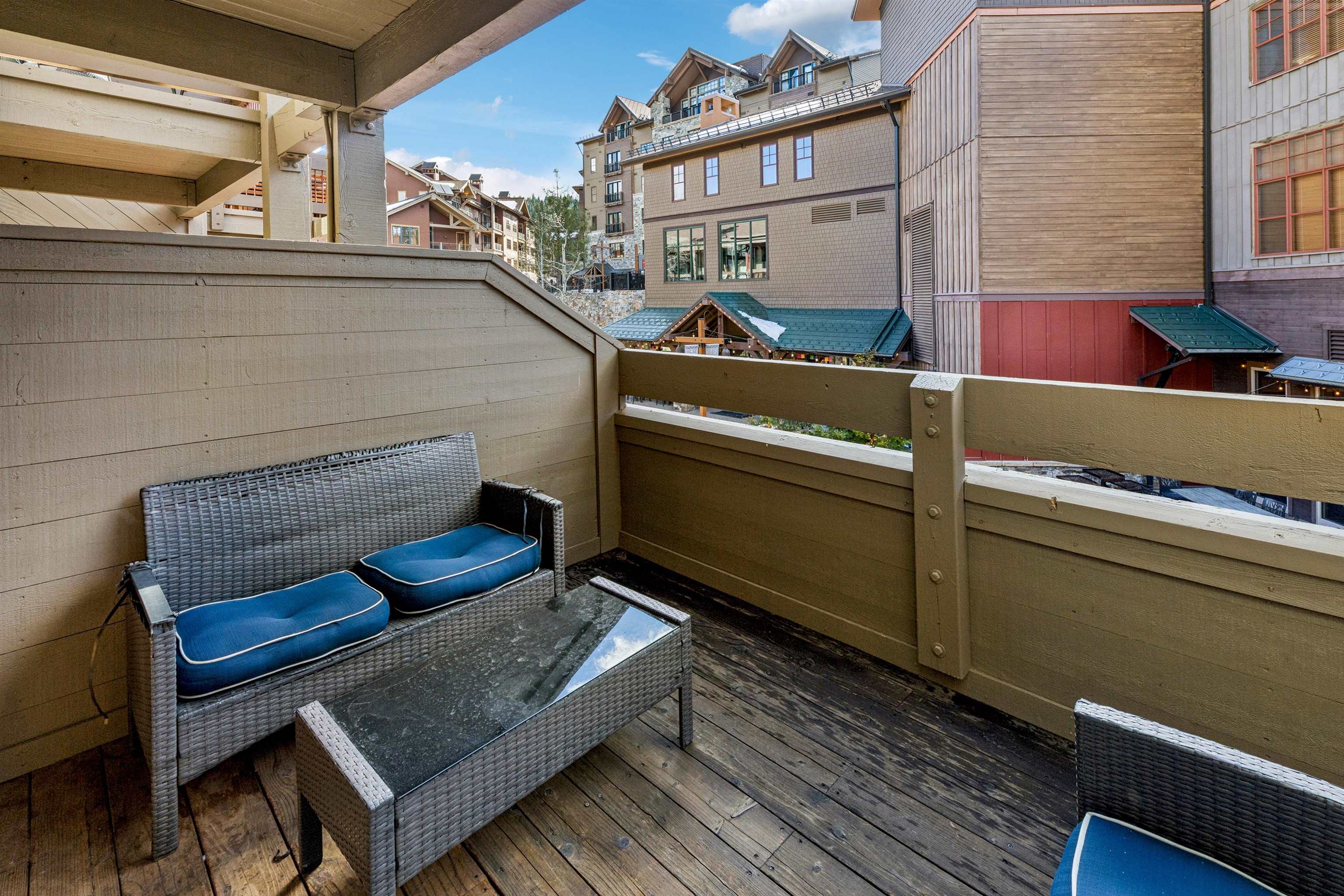 2000 North Village Drive Unit: 223