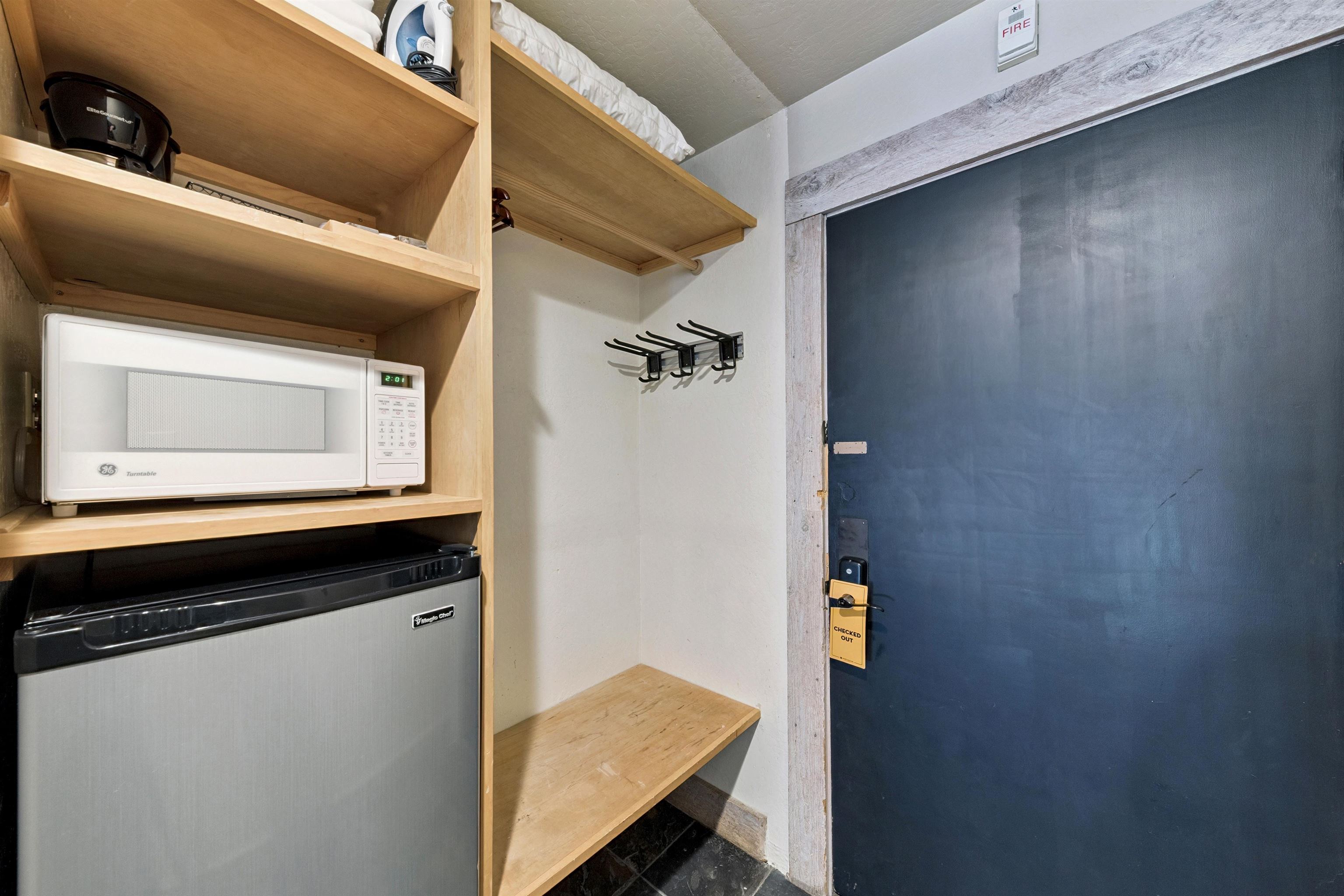 2000 North Village Drive Unit: 223