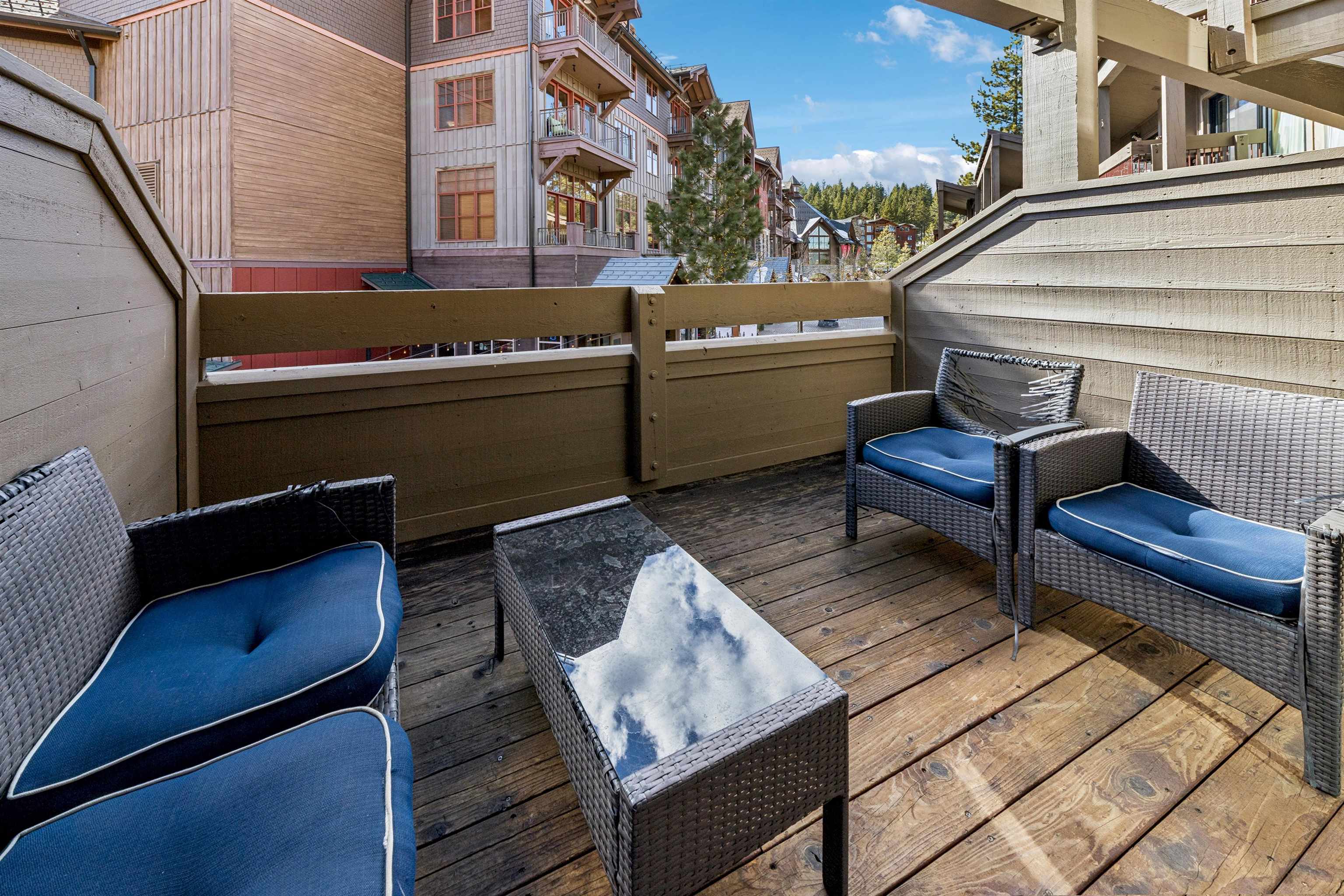2000 North Village Drive Unit: 223