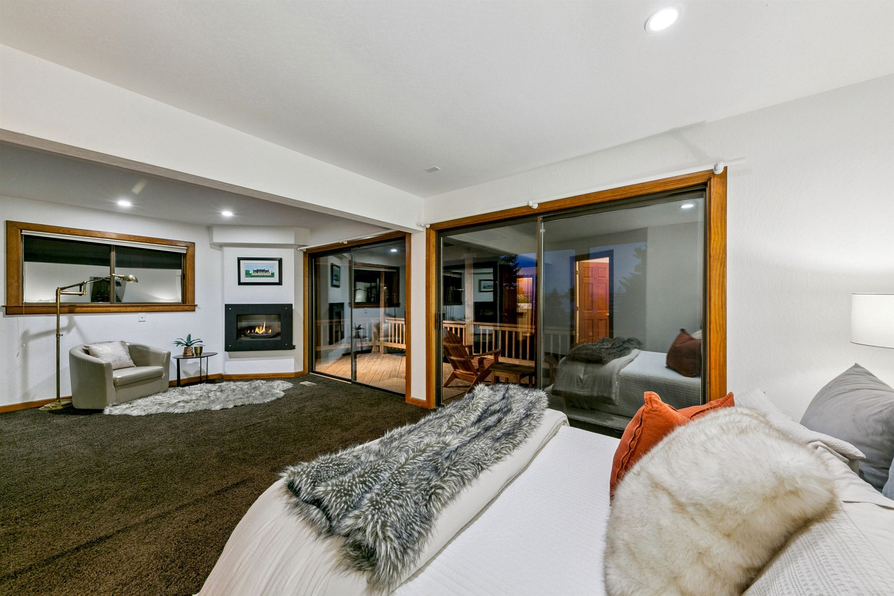 1905 Tahoe Park Heights Drive