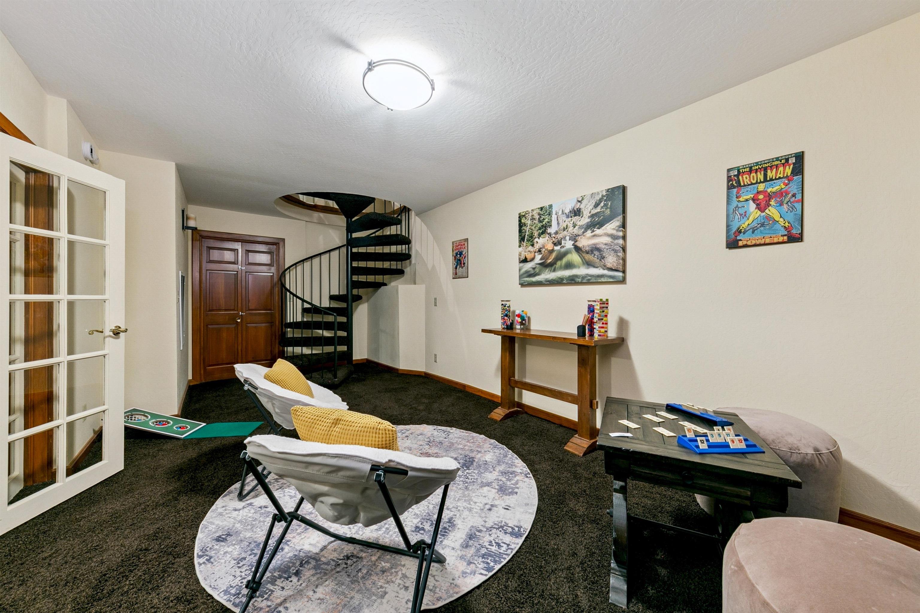 1905 Tahoe Park Heights Drive