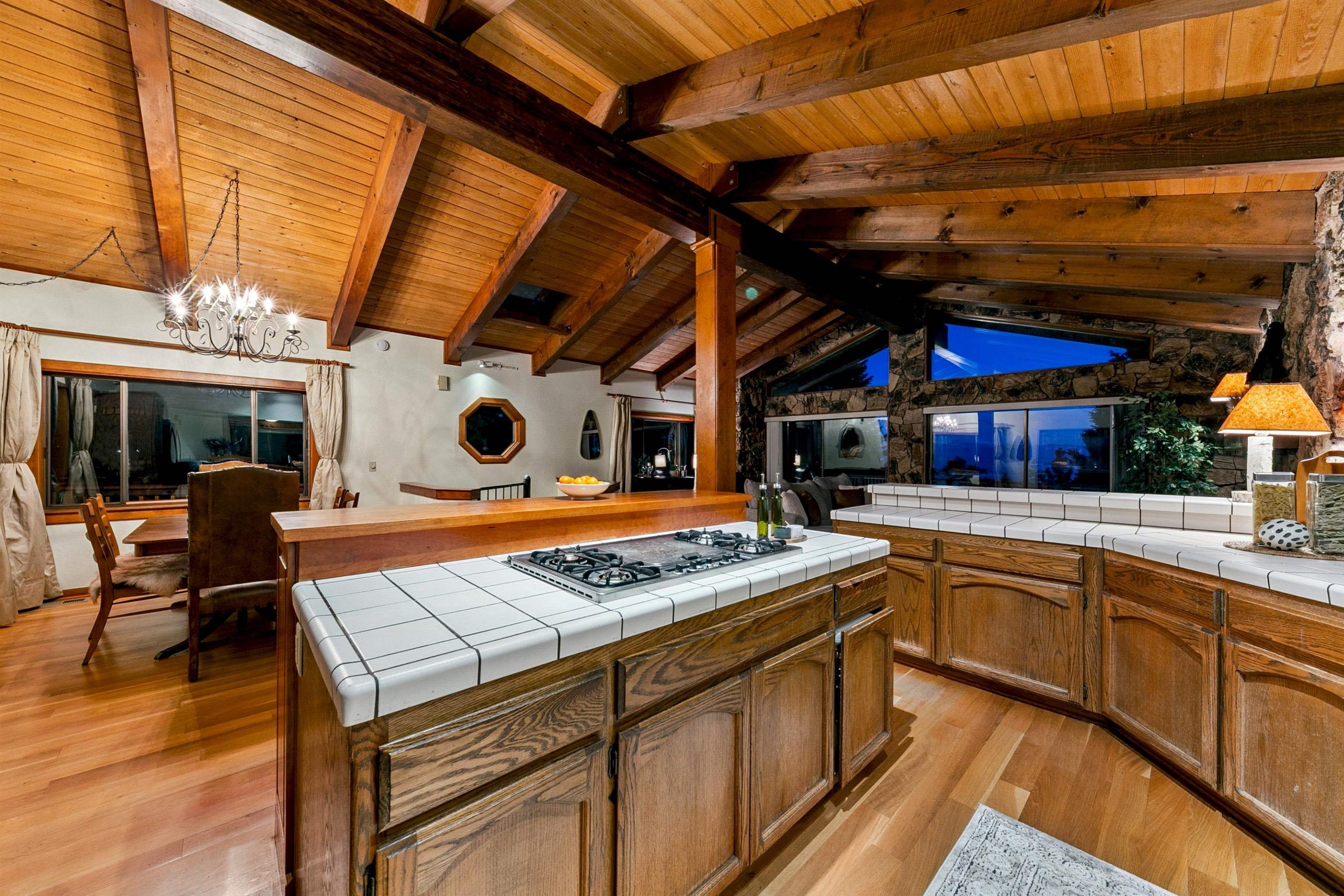 1905 Tahoe Park Heights Drive