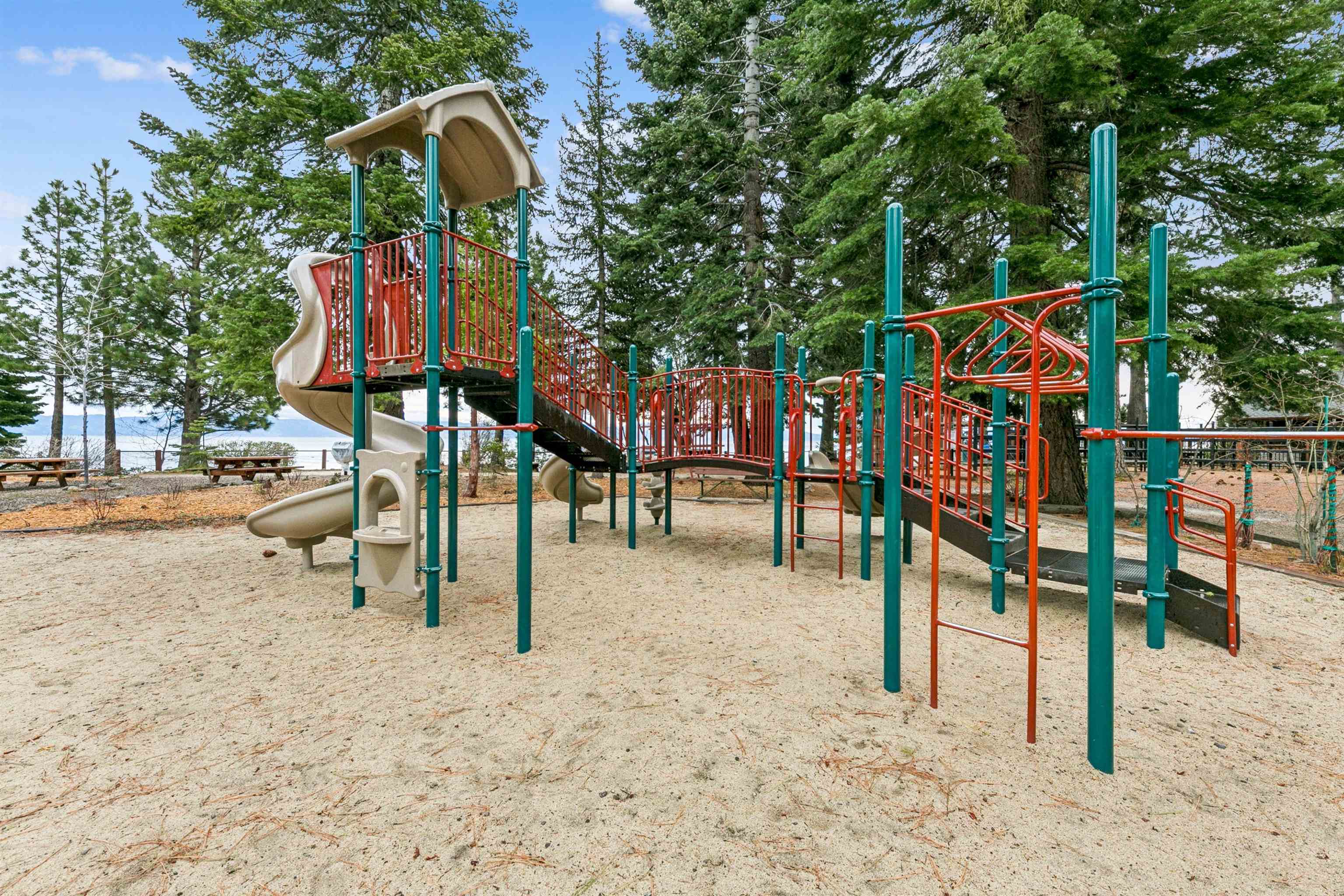 1905 Tahoe Park Heights Drive