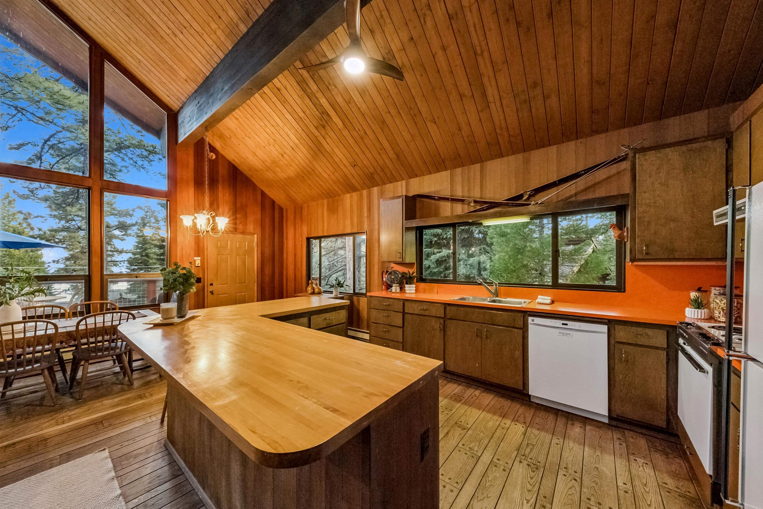 55 Lassen Drive