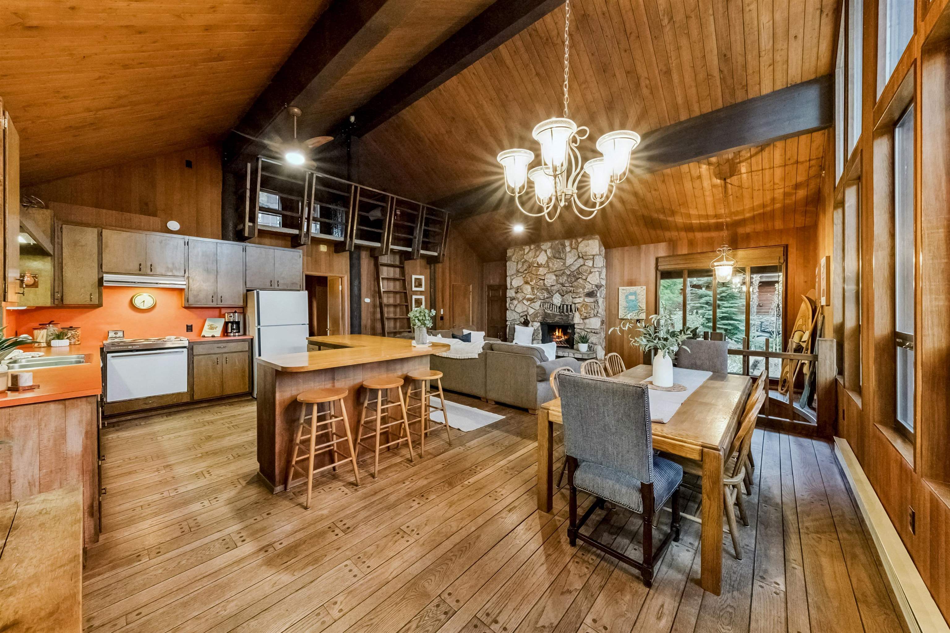 55 Lassen Drive
