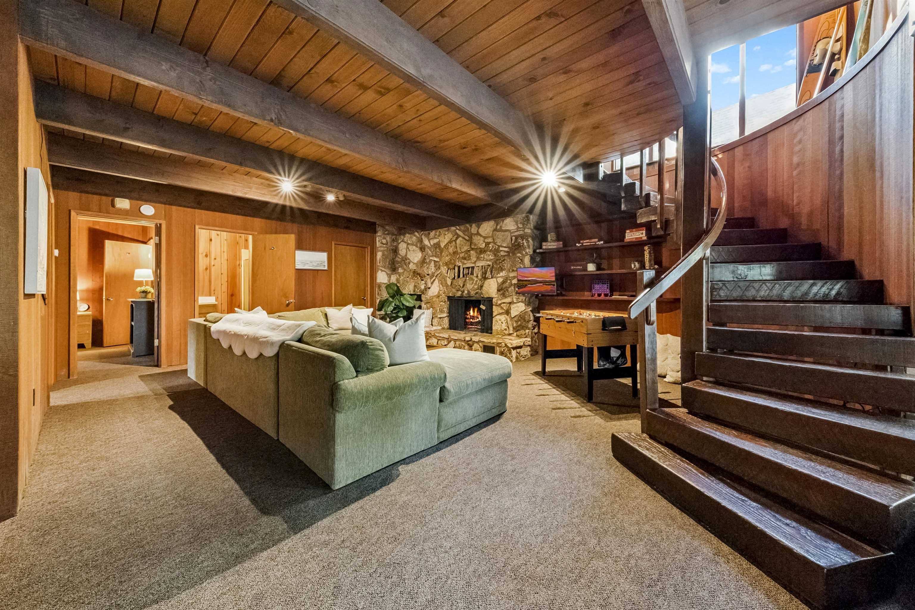 55 Lassen Drive