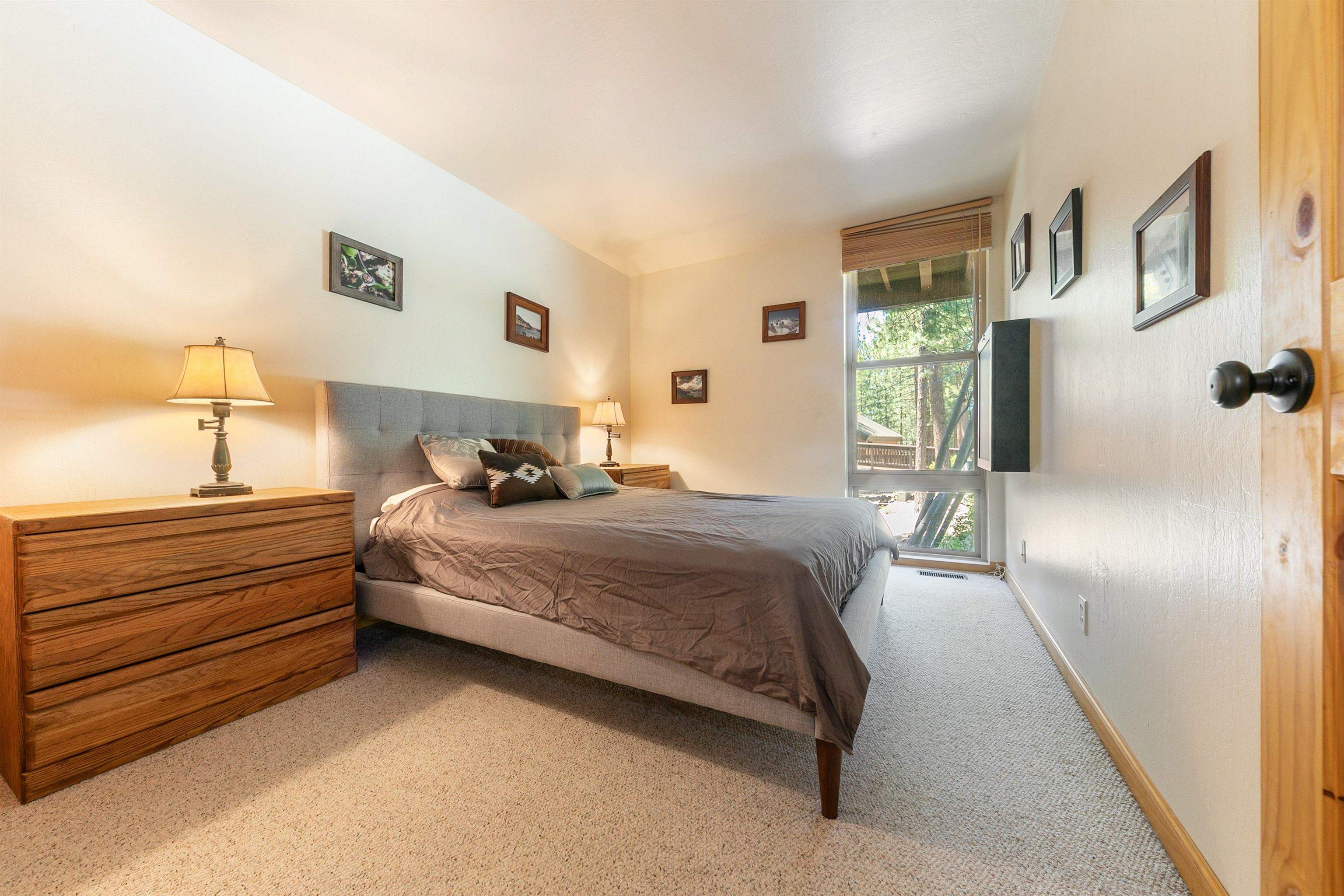 2755 North Lake Boulevard # 64 Unit: #64
