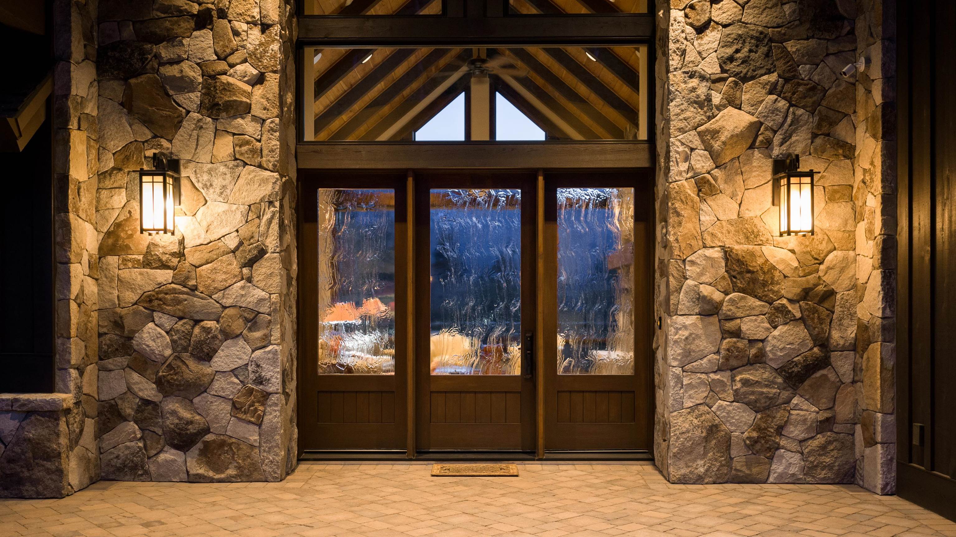2081 Tahoe Mountain Road