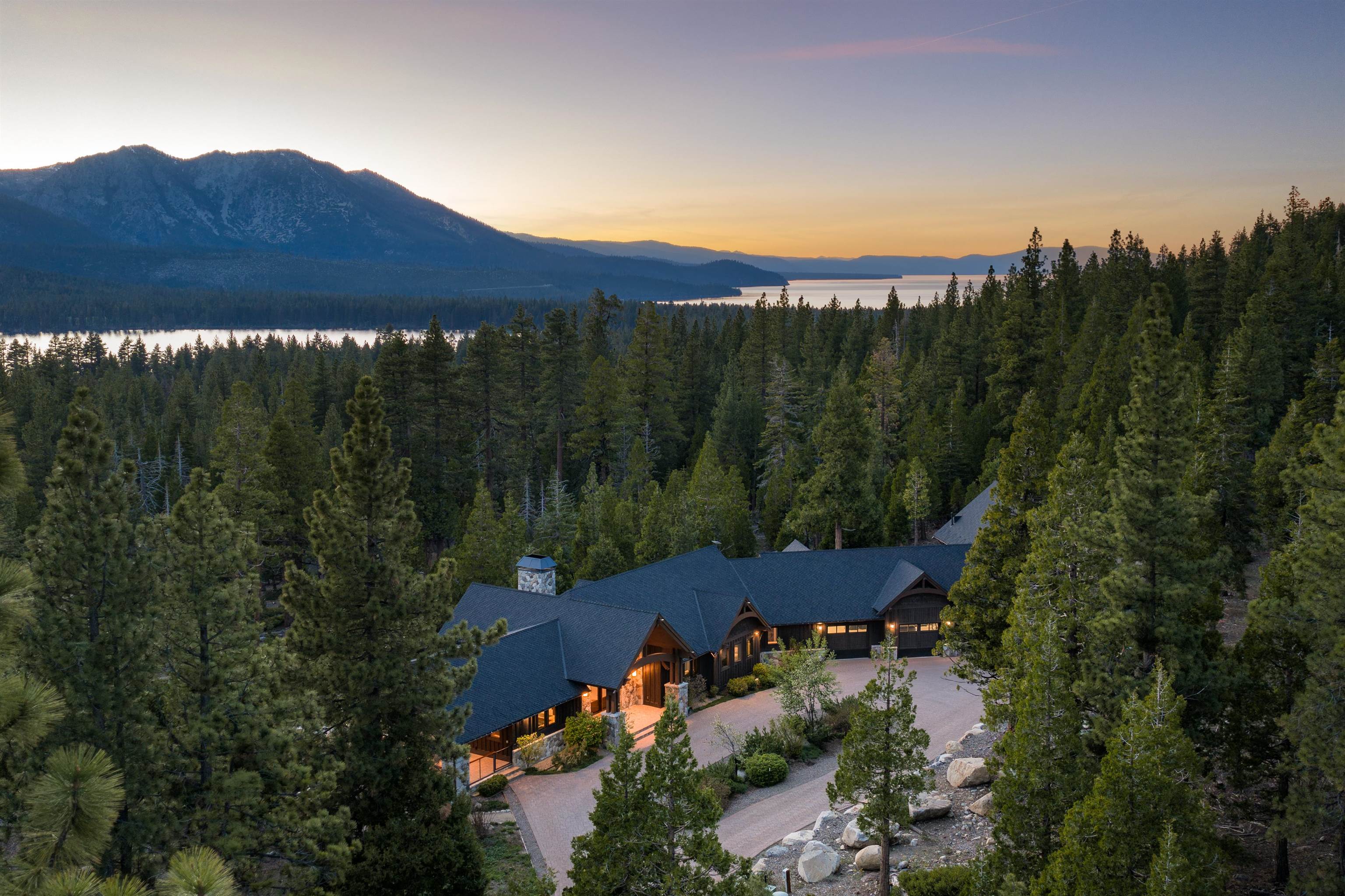 2081 Tahoe Mountain Road
