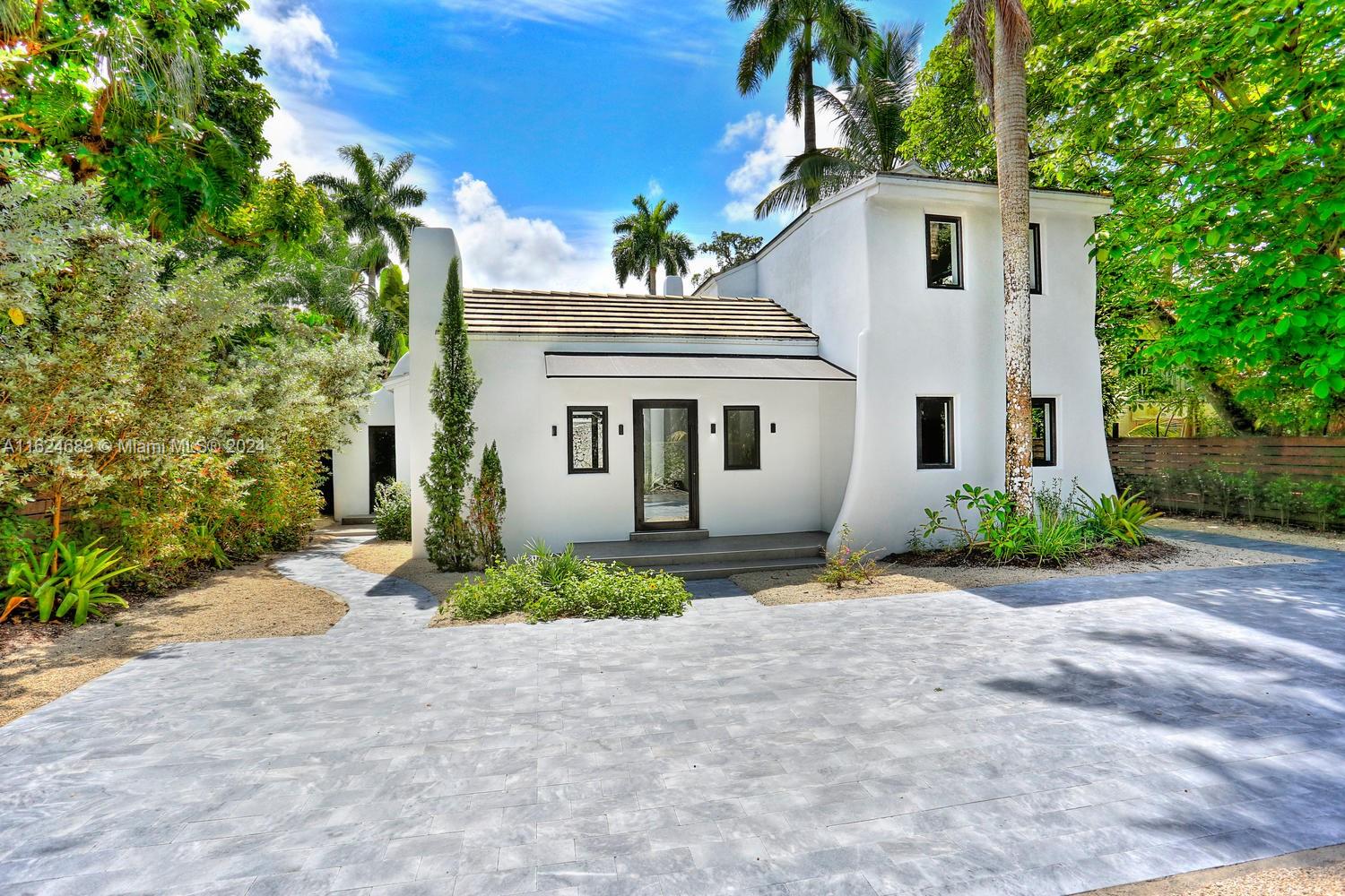 3573 Linden Ln