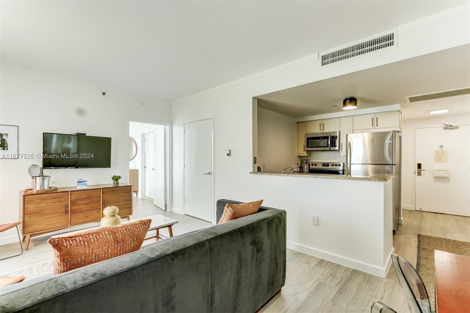 2889 Mcfarlane Rd # 1817 Unit: 1815, 1817
