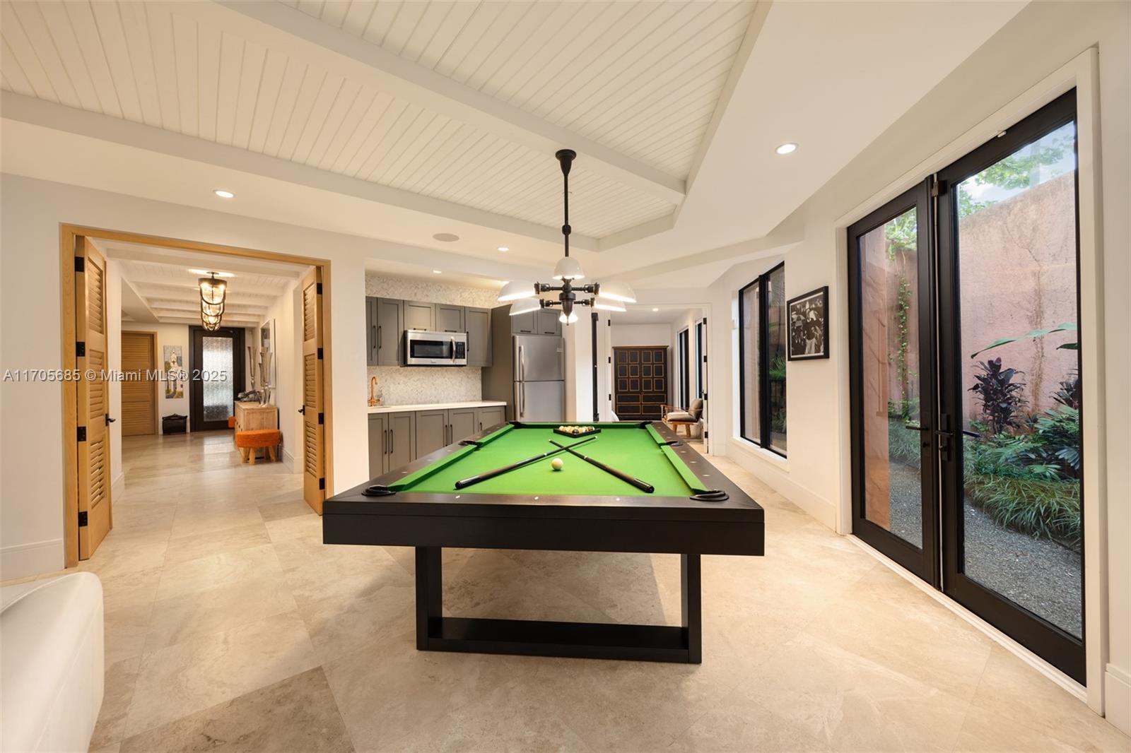3471 Main Hwy # 1201