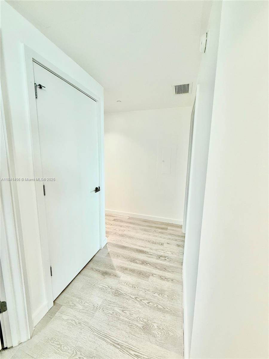 501 NE 31st St # 3706