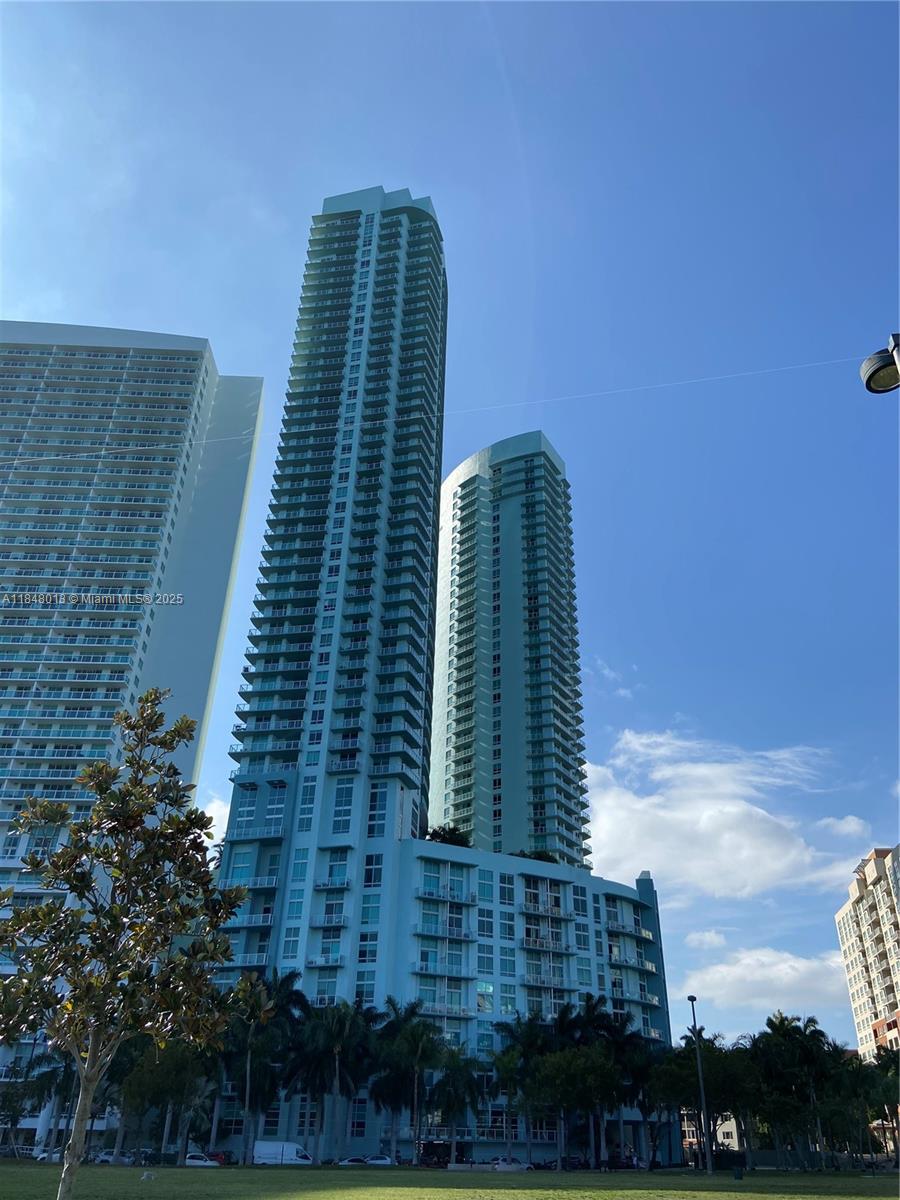 1900 N Bayshore Dr # 4708