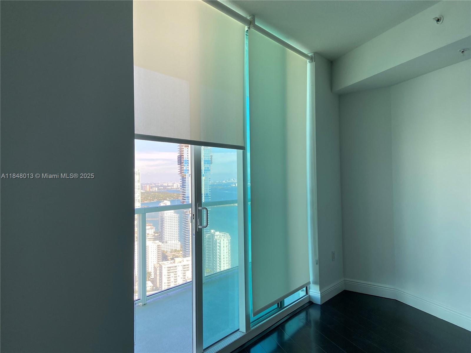 1900 N Bayshore Dr # 4708