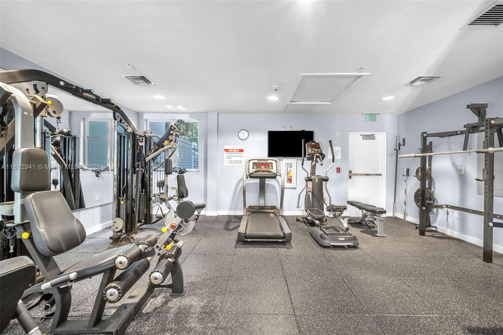 3540 Main Hwy # 407