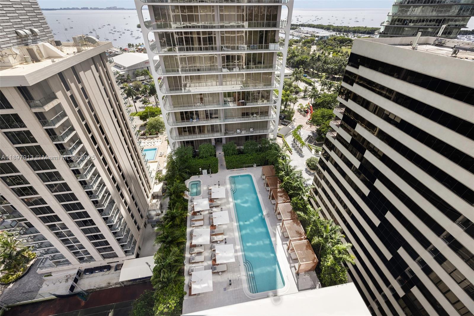 2678 Tigertail Ave # 1706, Coconut Grove Unit: 1706
