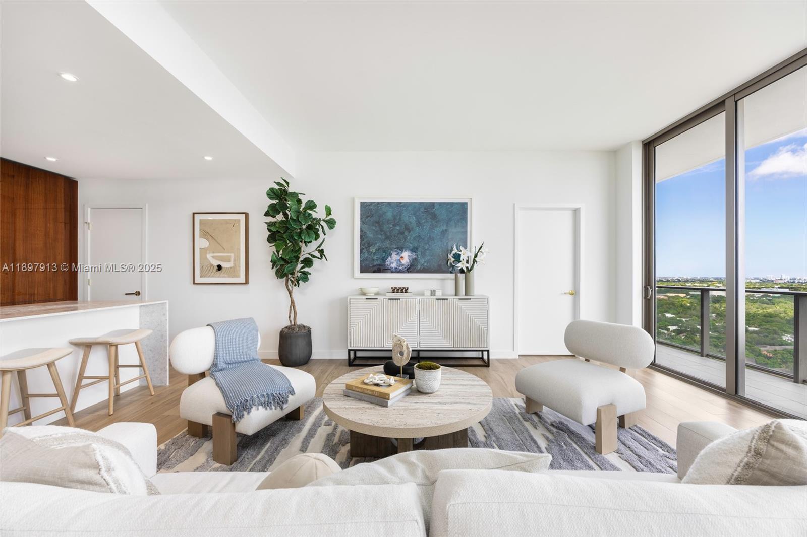 2678 Tigertail Ave # 1706, Coconut Grove Unit: 1706