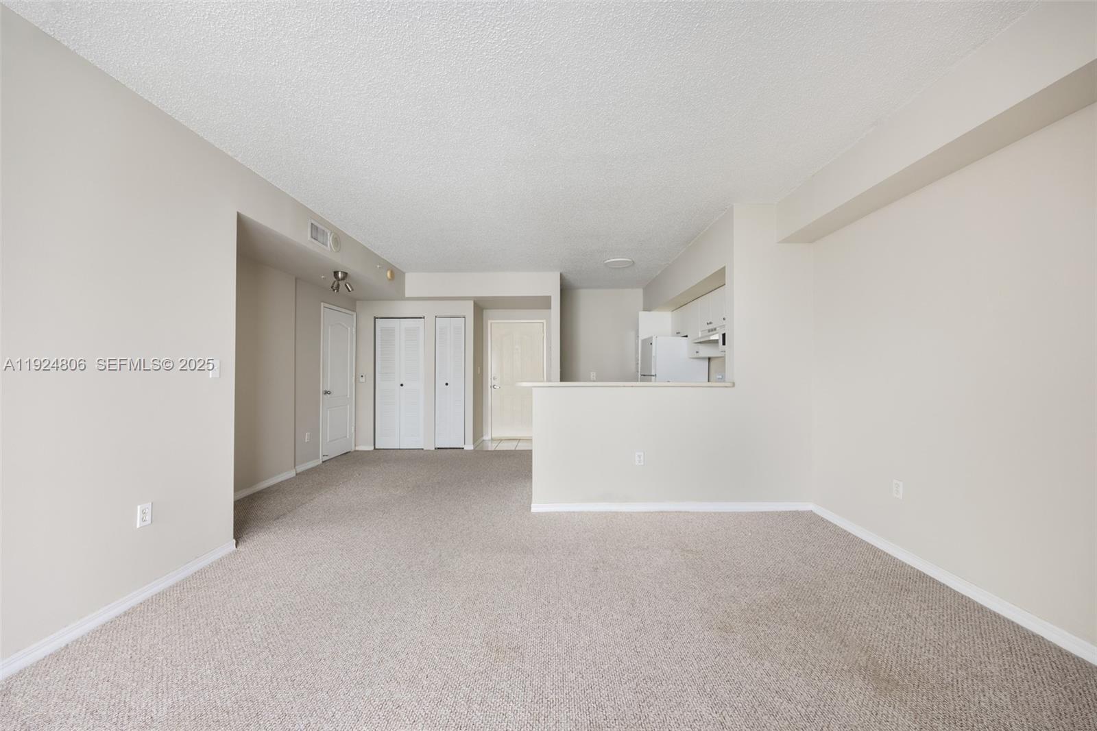 5085 NW 7th St Unit: PH12