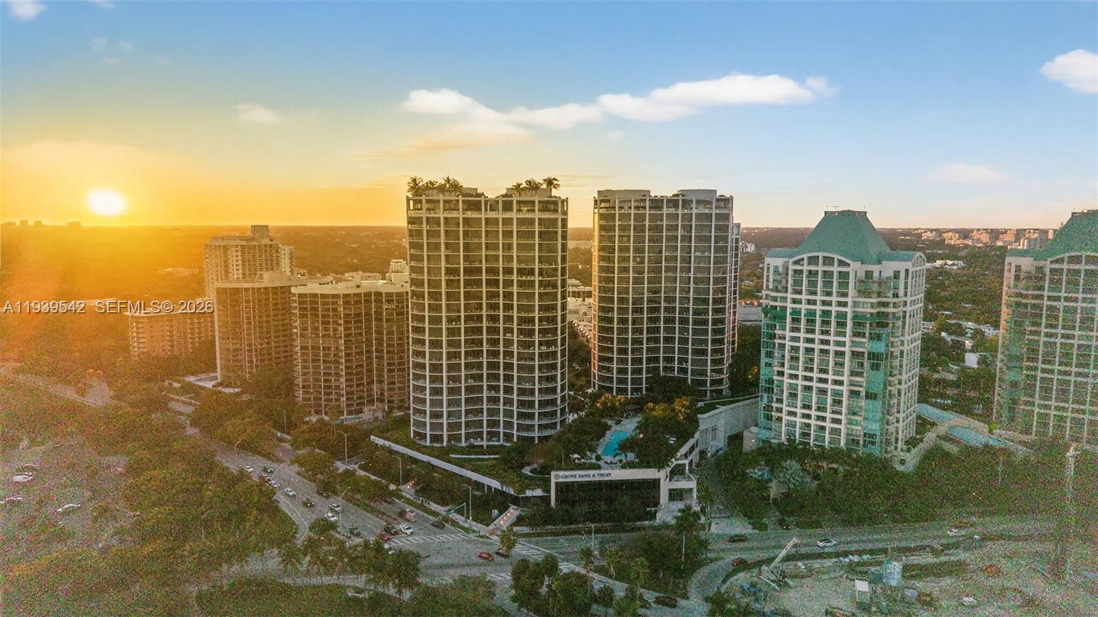 2821 S Bayshore Dr # 19B