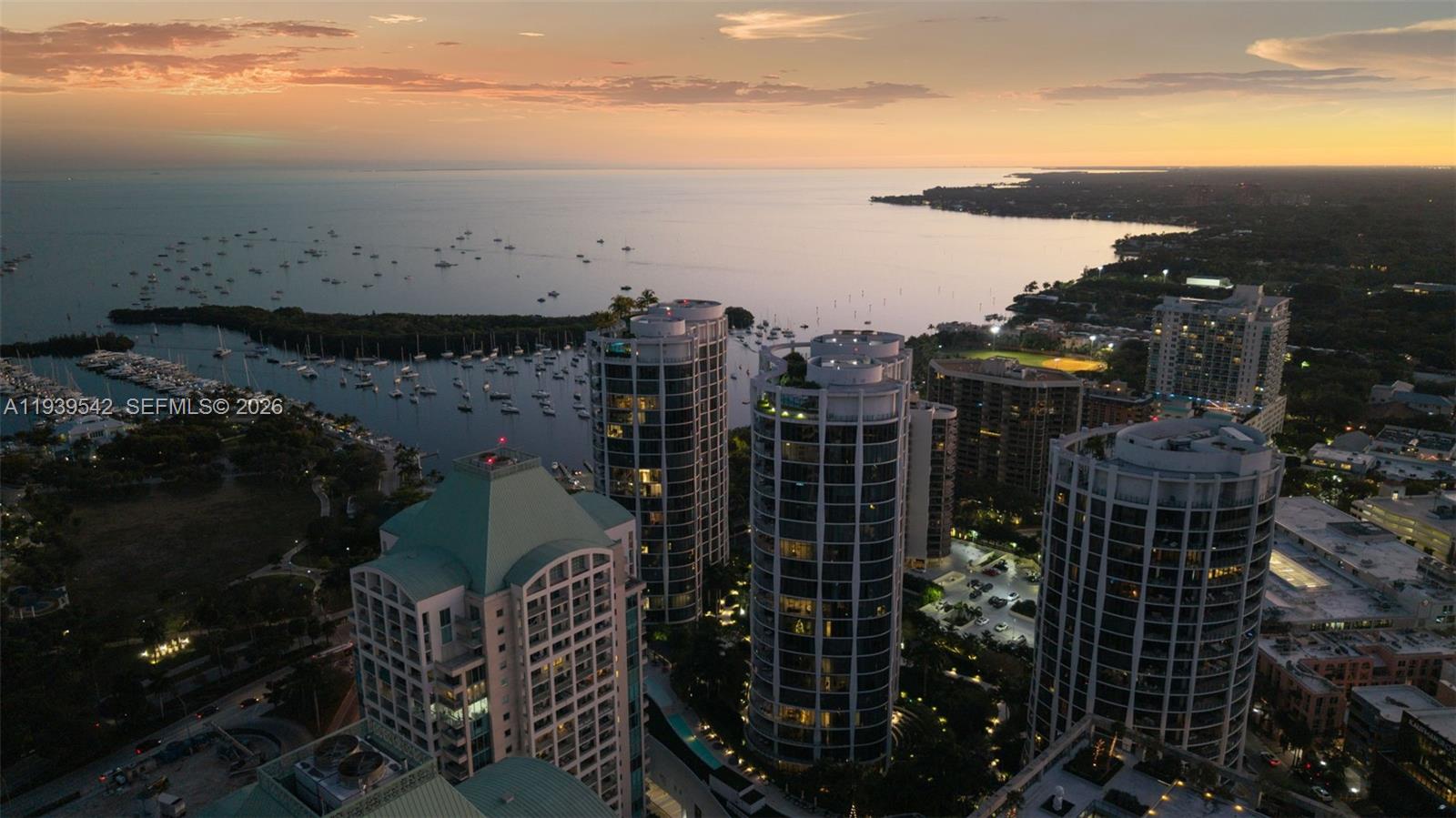 2821 S Bayshore Dr # 19B