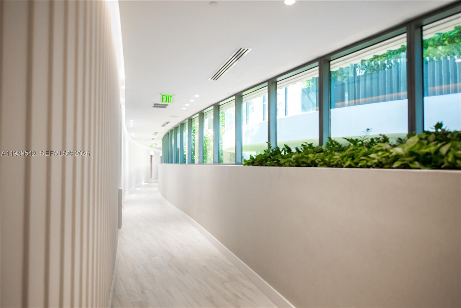 2821 S Bayshore Dr # 19B