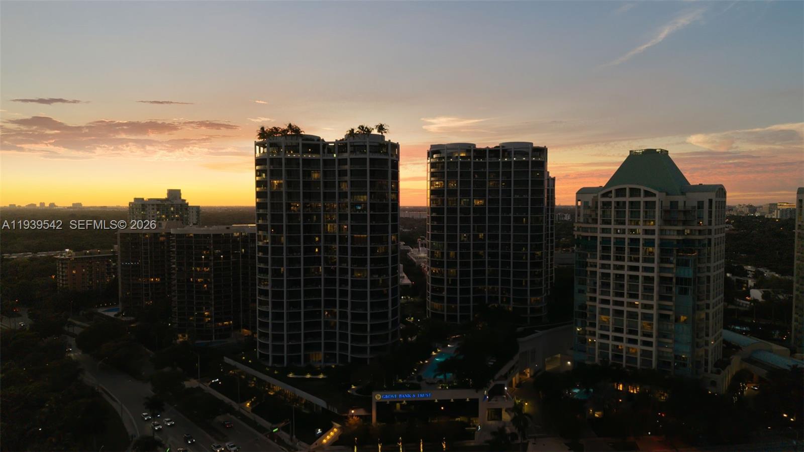 2821 S Bayshore Dr # 19B