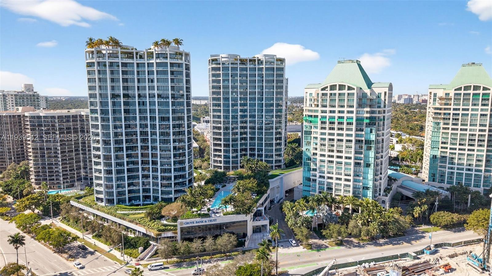 2821 S Bayshore Dr # 19B