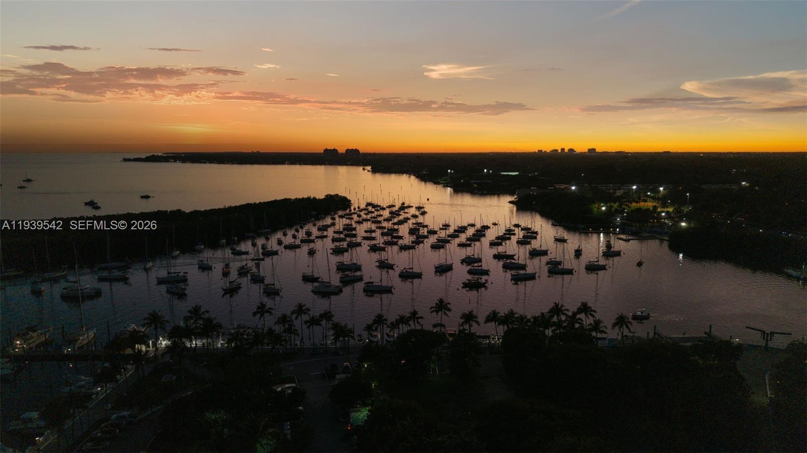 2821 S Bayshore Dr # 19B