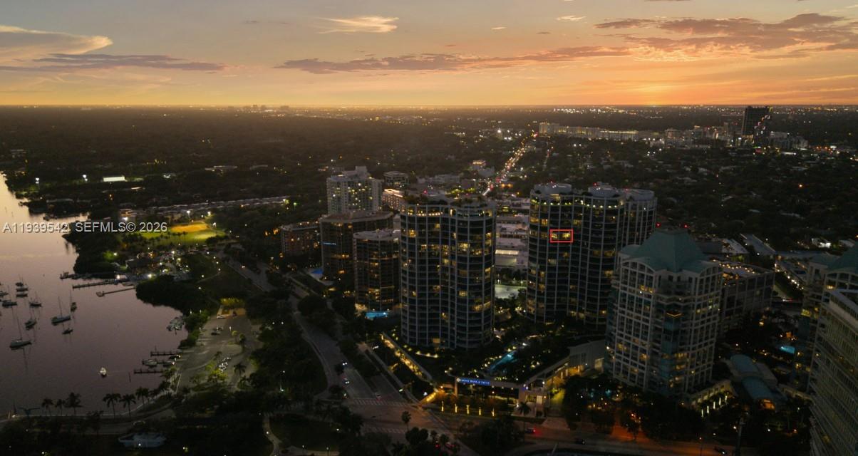 2821 S Bayshore Dr # 19B